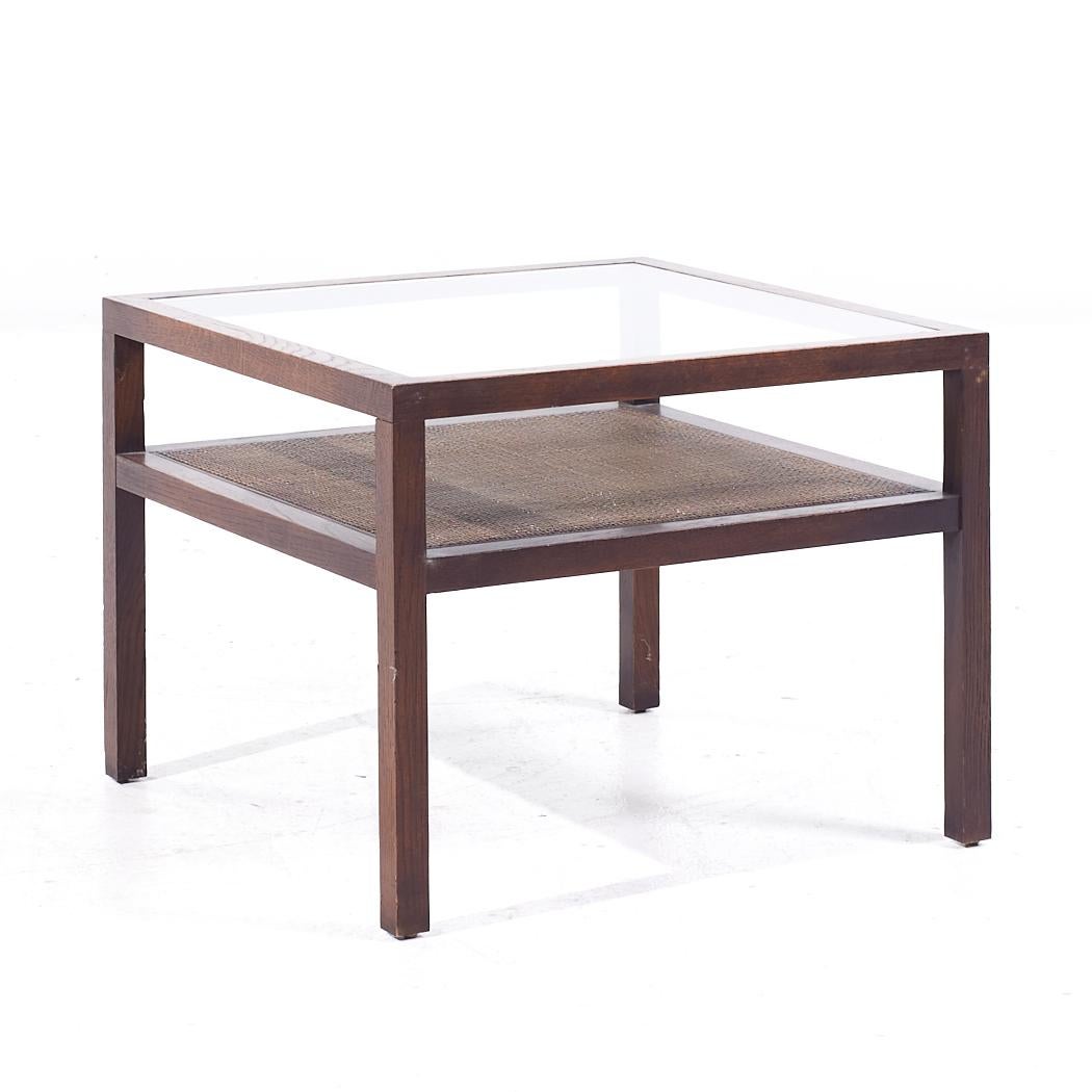 Américain Tables d'appoint en verre et canne en Oak Oak Mid Century - Paire en vente
