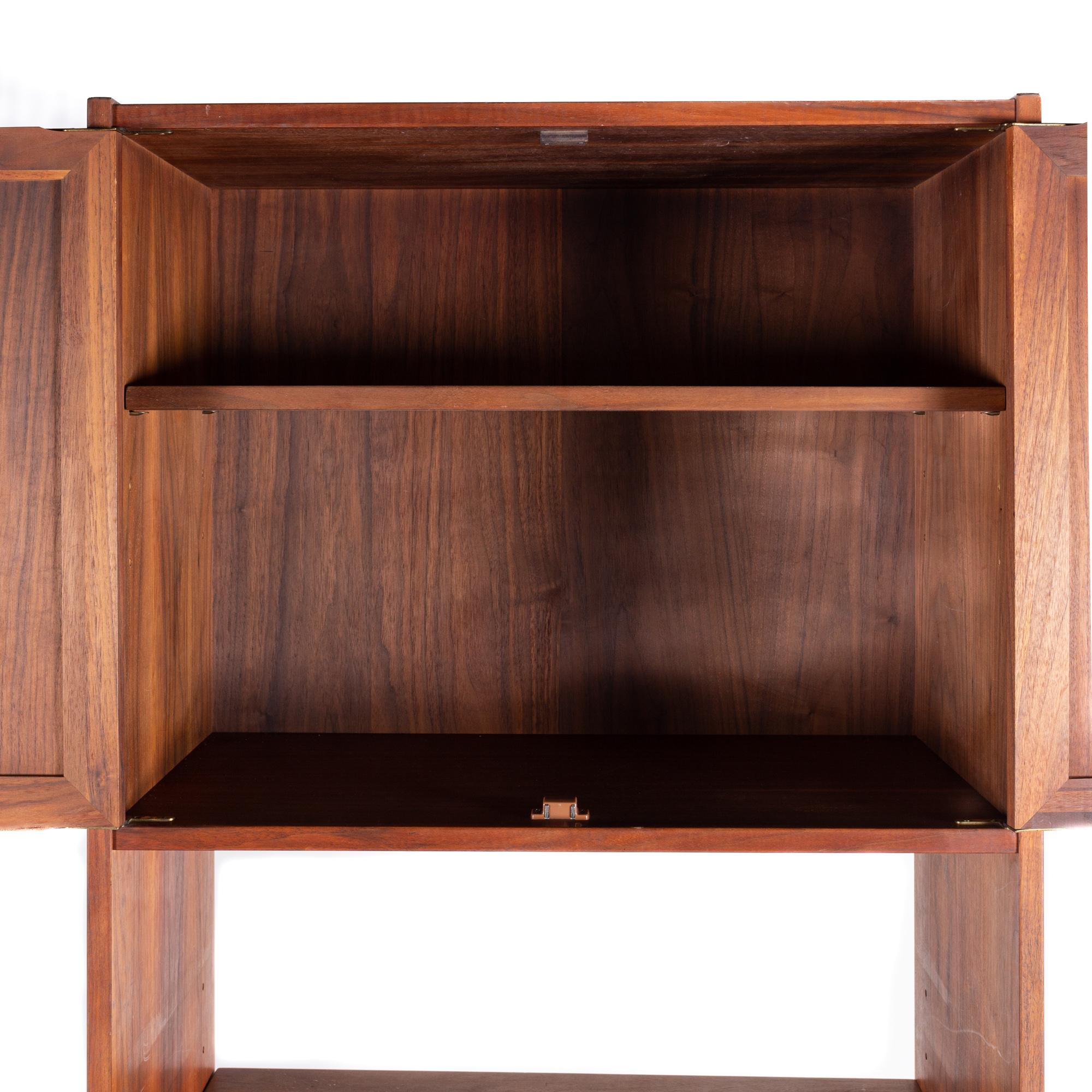 Founders Style Mid Century Walnut and Cane Display Shelf For Sale 4