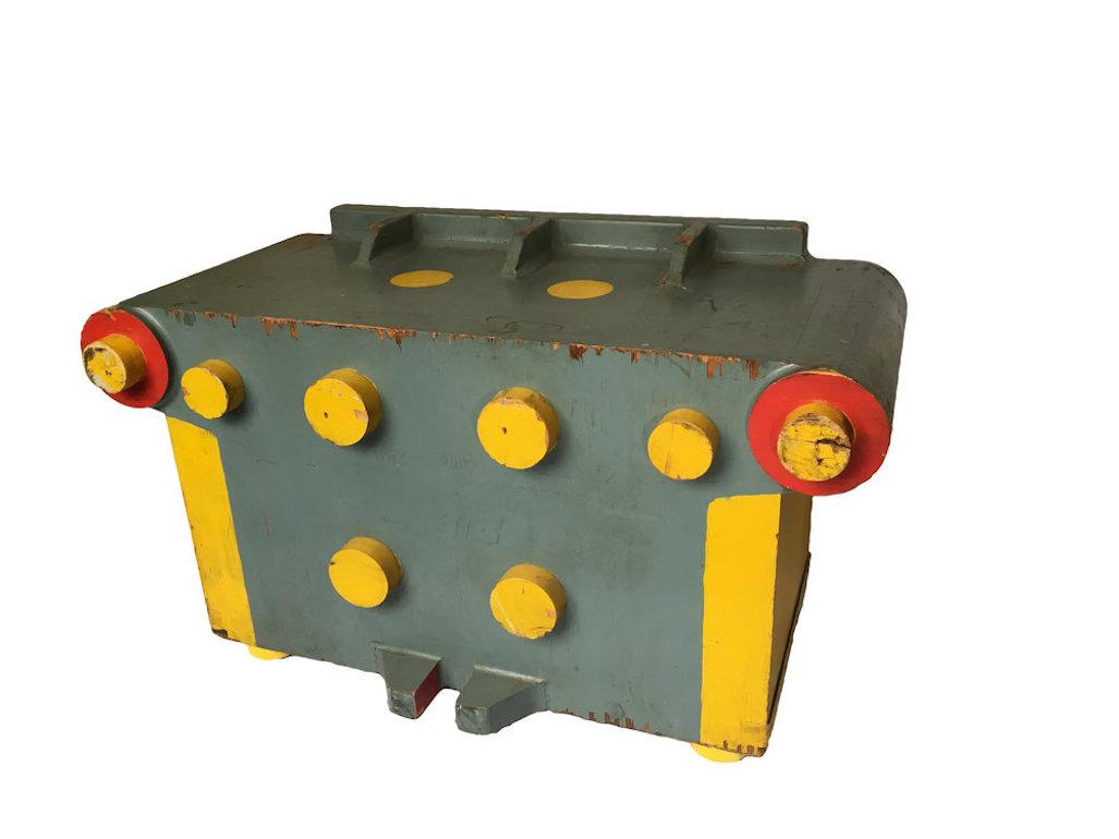 Mid-Century Modern foundry mold console table. Sculptural shapes and bright paint make this piece an eye catching statement for any interior.
Wear is consistent with age and use. See photos for details.