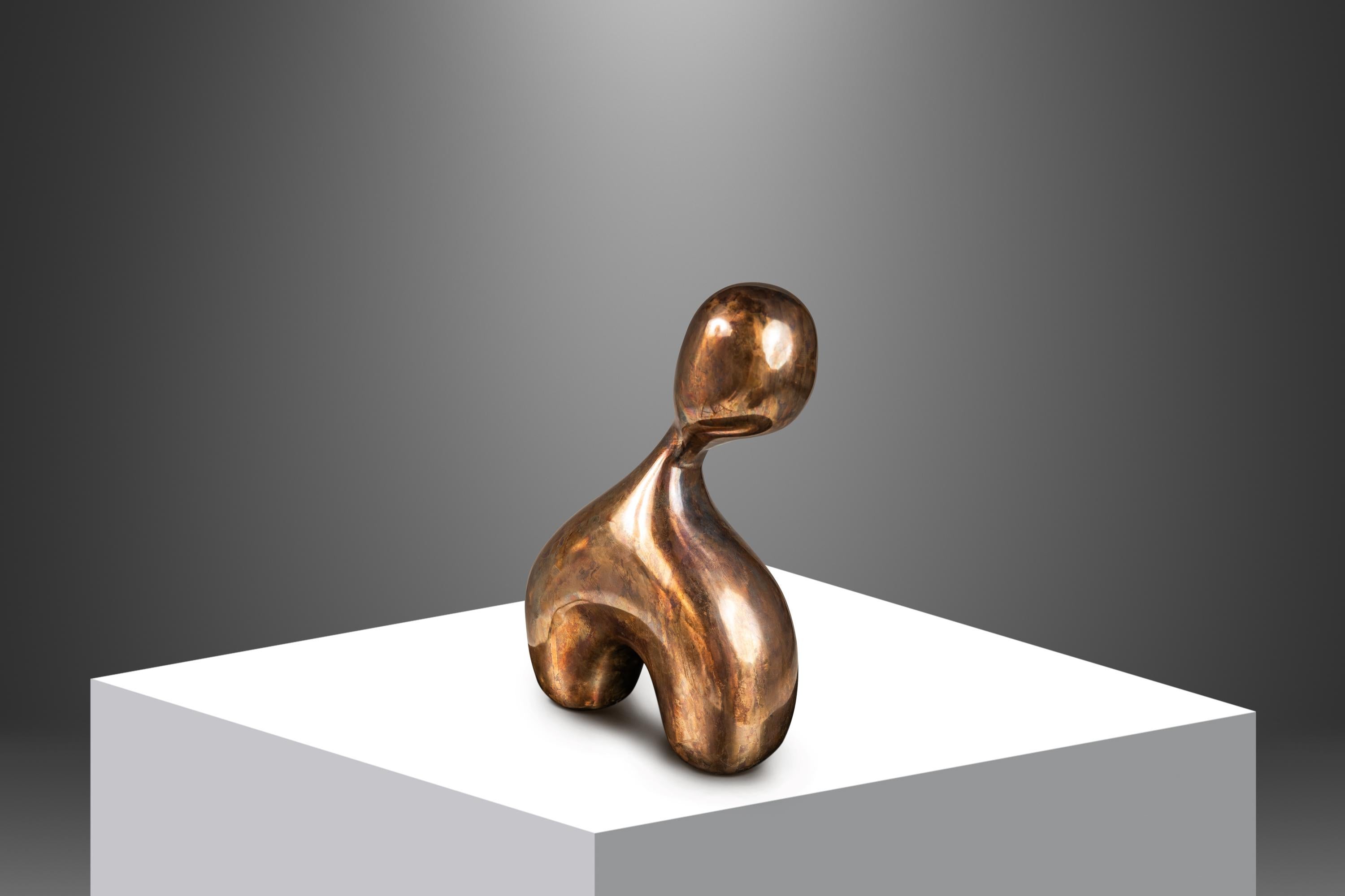 Ti presentiamo un'edizione limitata di una scultura figurativa astratta moderna in bronzo, realizzata in fonderia. Ispirandosi all'iconico Barboncino di Koons, lo scultore e artigiano Mark Lebanc ha realizzato una serie limitata  di questa giocosa e