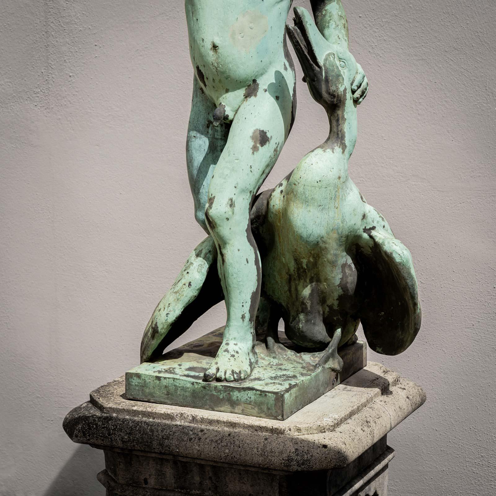 Calco Testa di fontana di ragazzo con rana e oca, XIX secolo in vendita