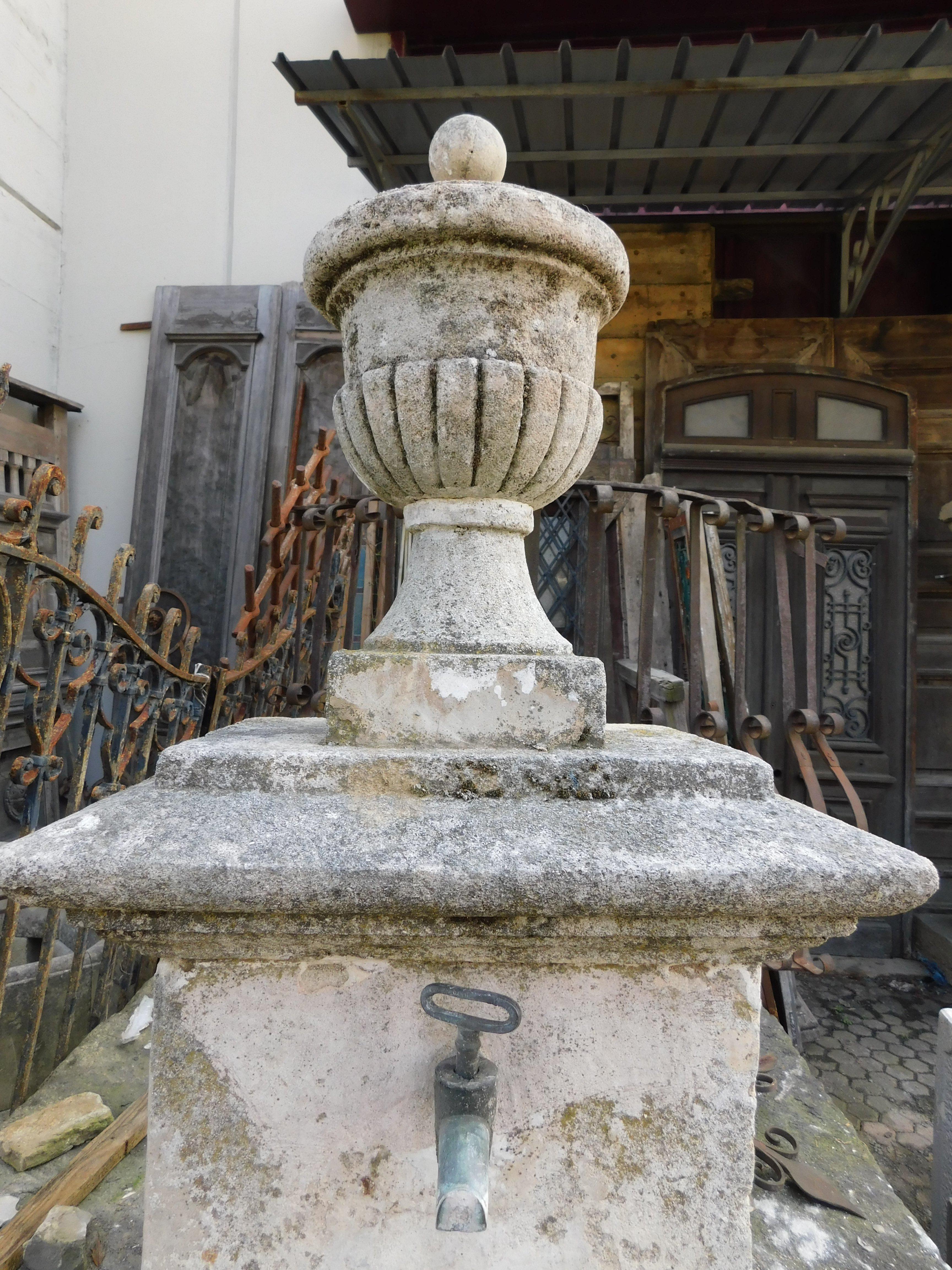 Italian Fountain in gray stone, with spout and applied to the wall, Italy For Sale