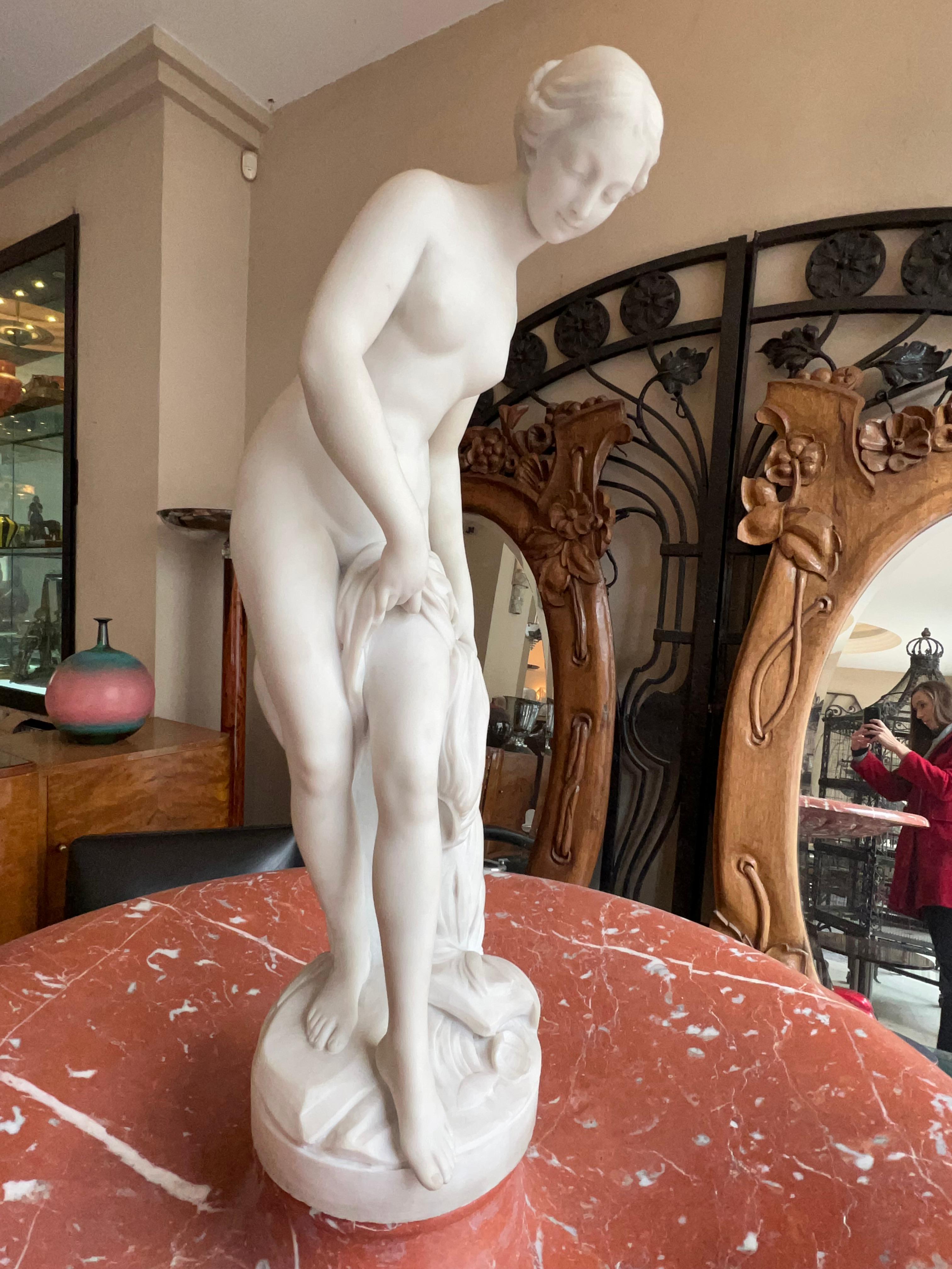 Fountain in Marble, Year: 1920, France In Good Condition For Sale In Ciudad Autónoma Buenos Aires, C