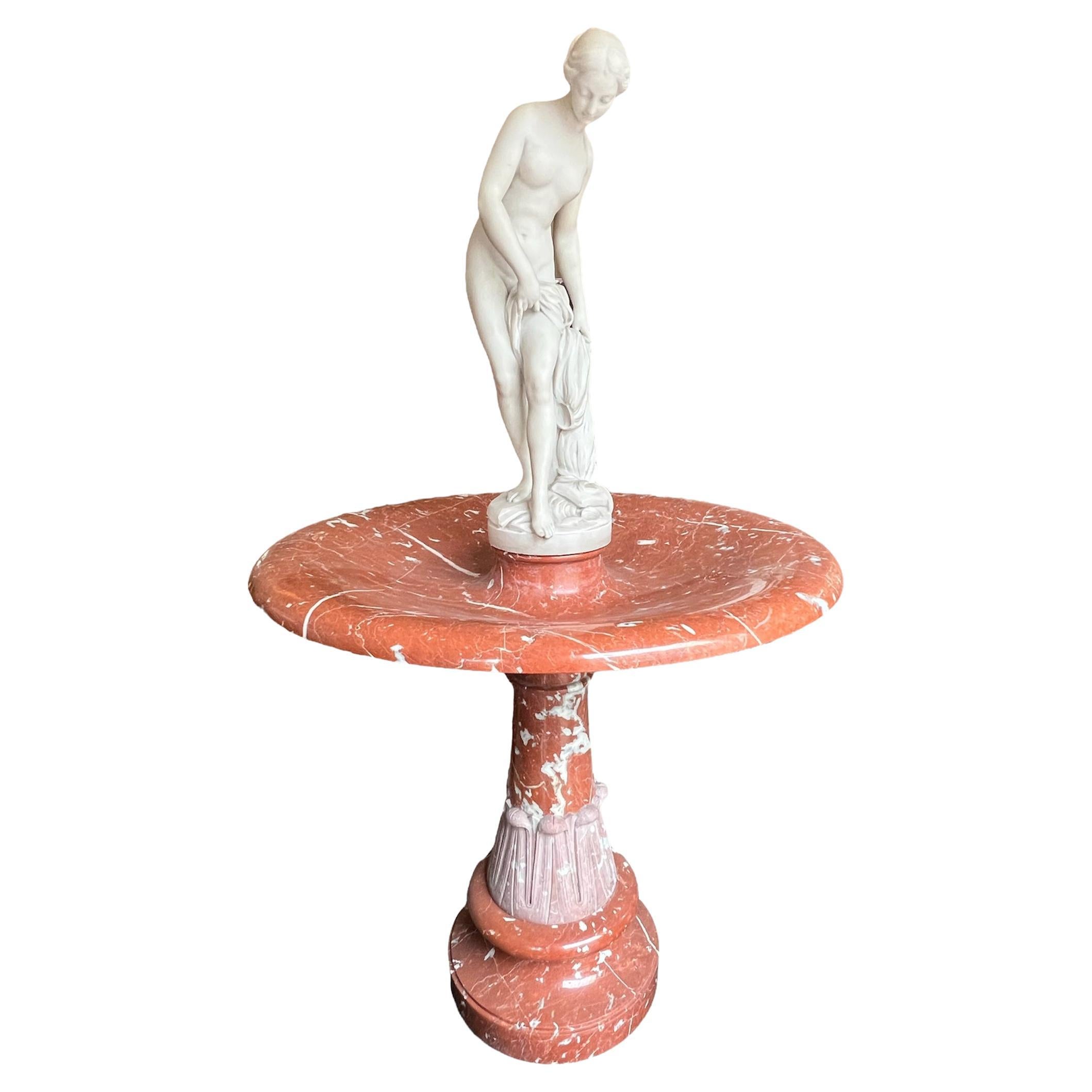 Fountain in Marble, Year: 1920, France For Sale