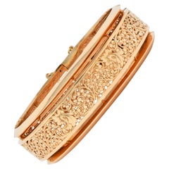 Fouquet-Gueudet French Art Nouveau 18 Karat Gold Antique Floral Bangle Bracelet