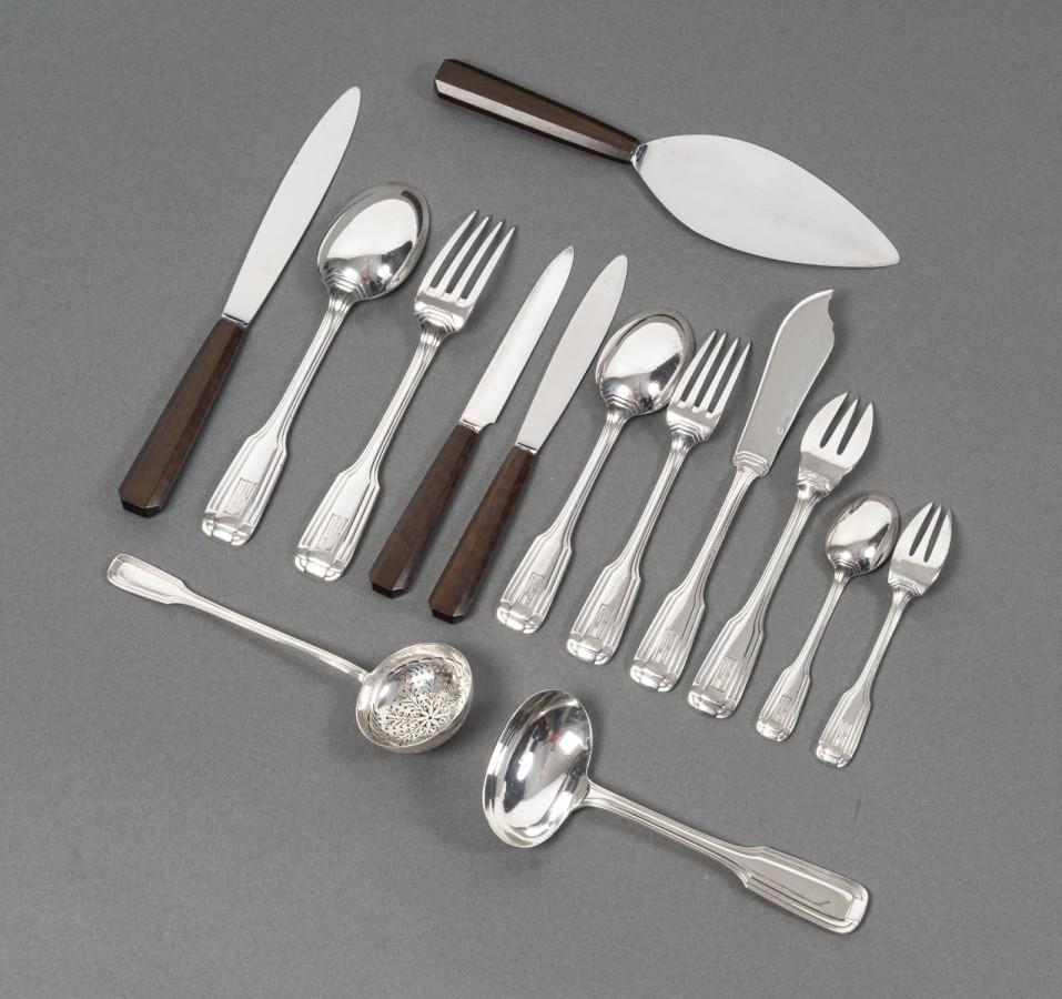 FOUQUET LAPAR - 147-piece Art Deco solid silver cutlery set circa 1930 6