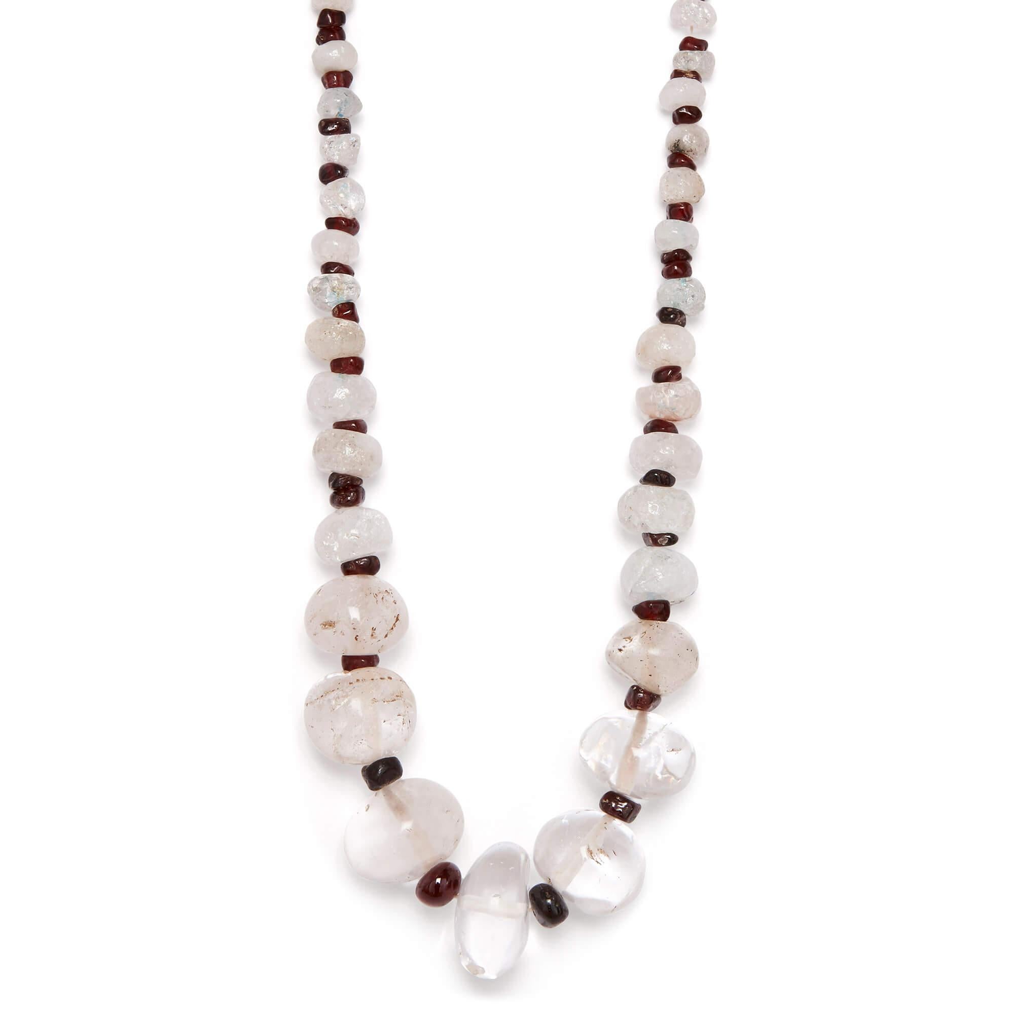 Cornaline Quatre chaînes en perles de pierre semi-précieuse islamiques du 12e siècle en vente