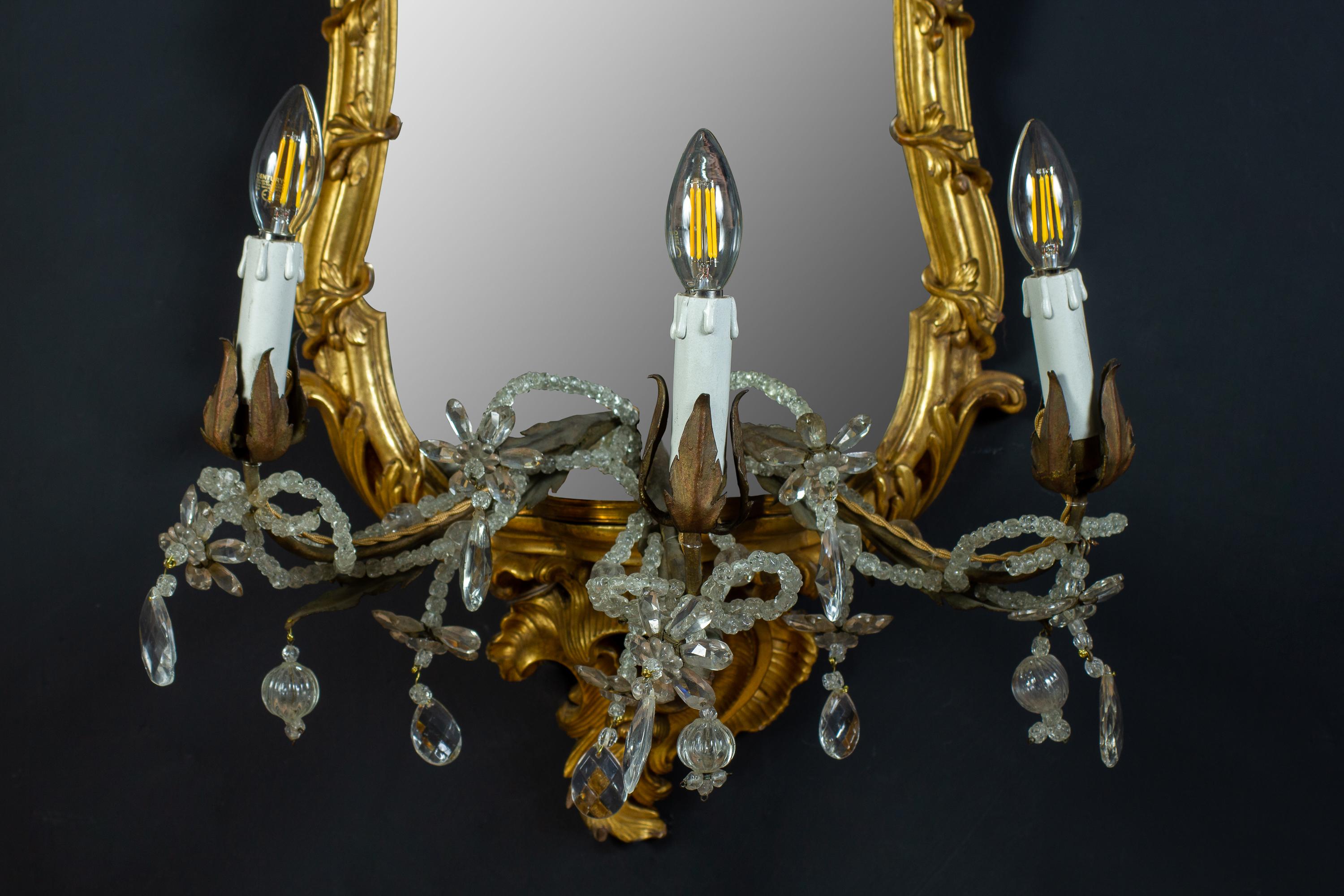 Four 18th Century Italian Giltwood Mirrors or Wall Lights Roma, 1750 For Sale 7