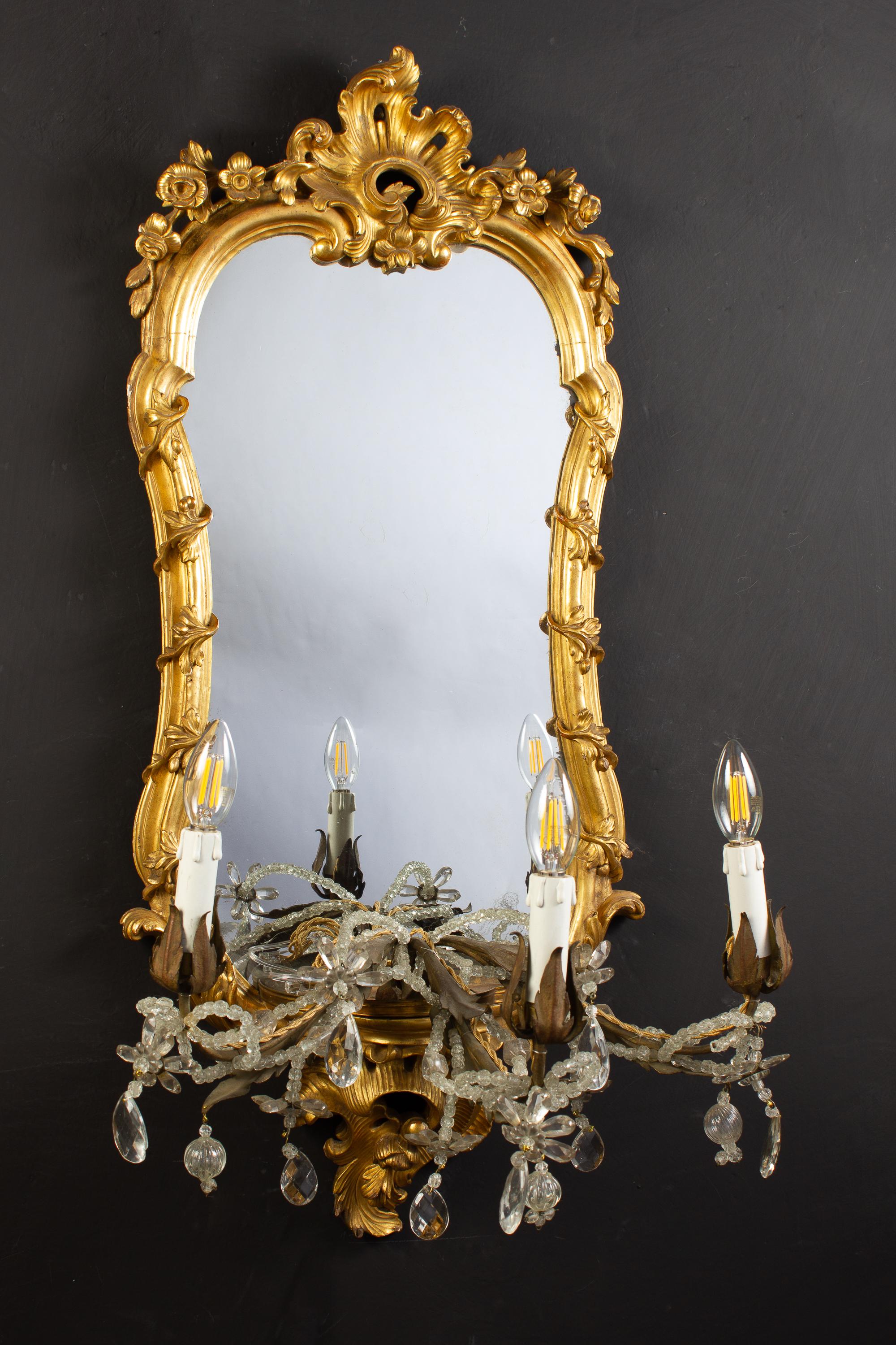 Vier italienische Spiegel oder Wandleuchten aus vergoldetem Holz aus dem 18. Jahrhundert Roma, 1750 im Angebot 11