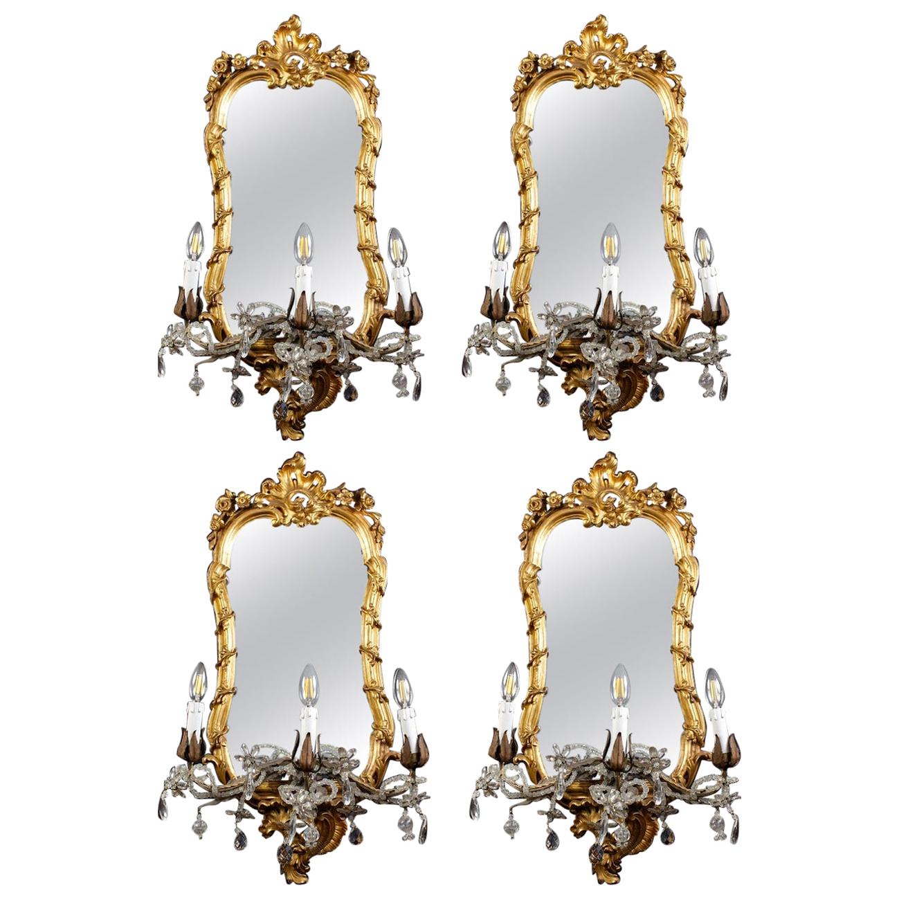 Four 18th Century Italian Giltwood Mirrors or Wall Lights Roma, 1750 For Sale