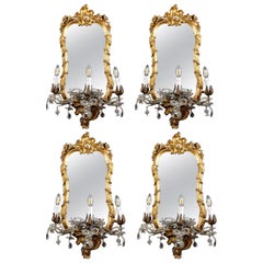 Four 18th Century Italian Giltwood Mirrors or Wall Lights Roma, 1750