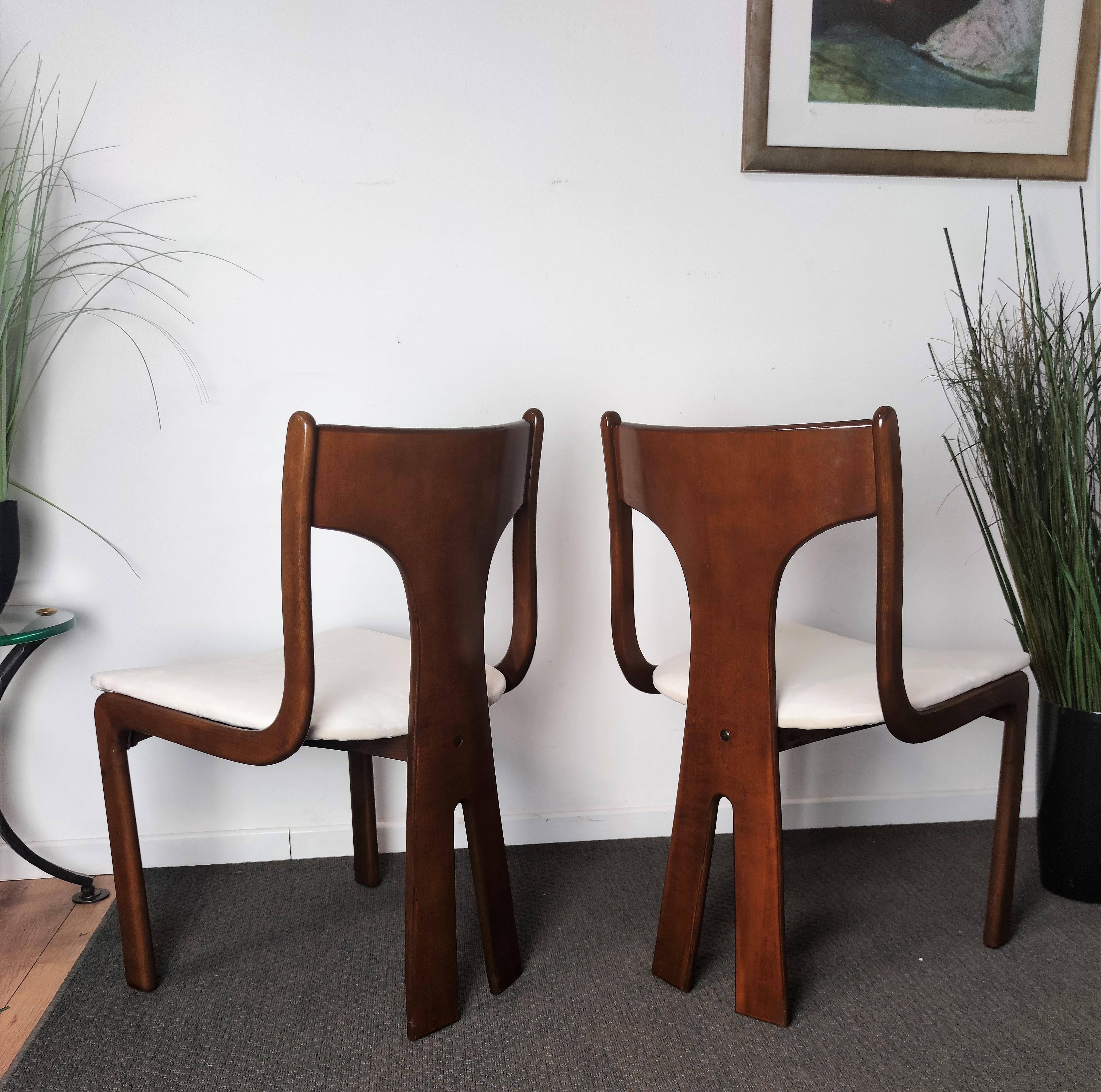 Four 1950s Italian Mid-Century Modern Newly Upholstered Dining Room Chairs 2