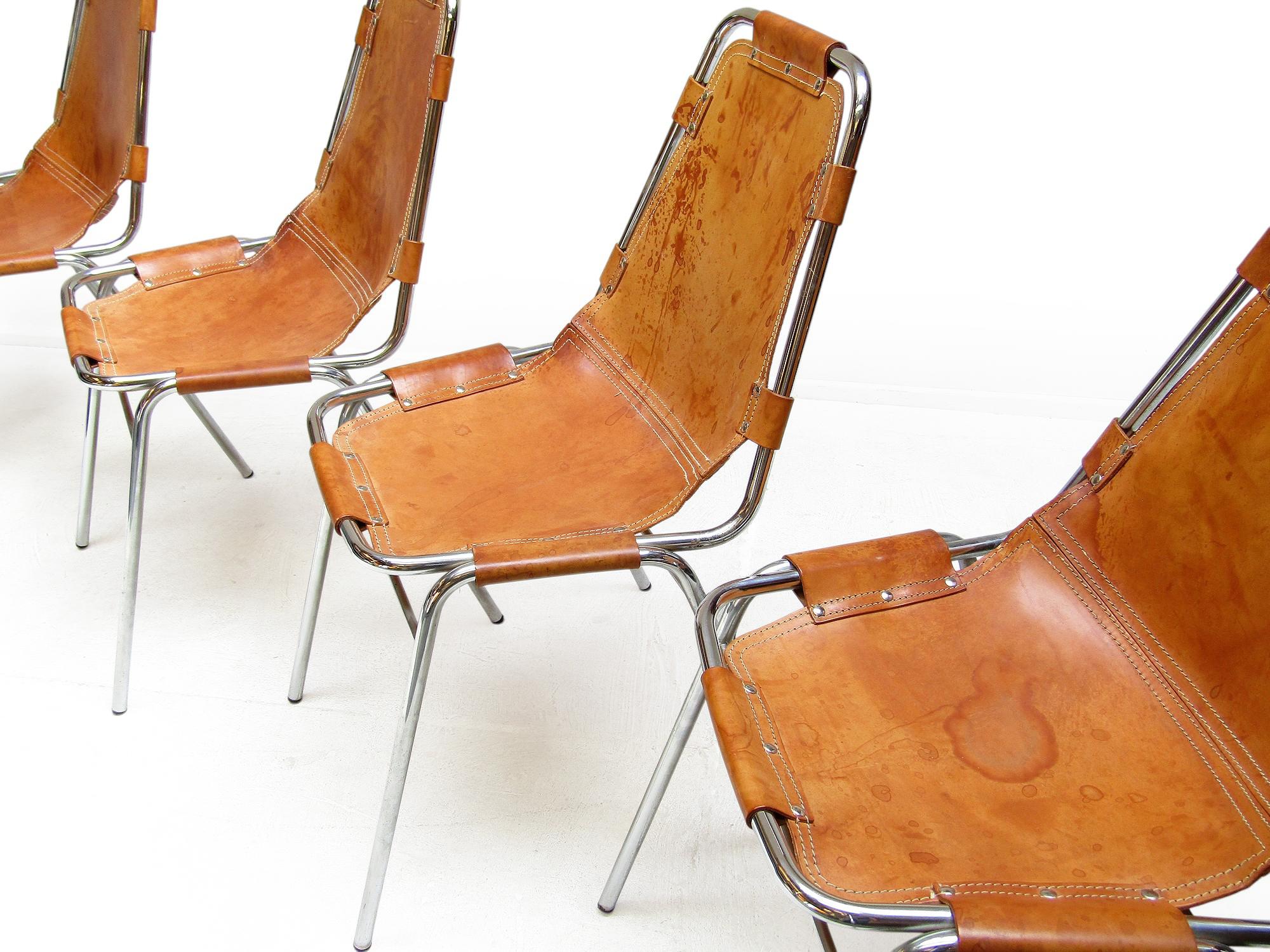 Cuir Quatre chaises 