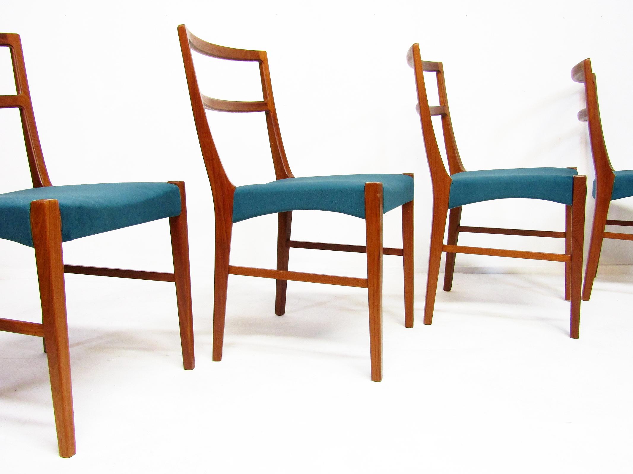 Quatre chaises de salle à manger danoises des années 1960 de Johannes Andersen pour Bernhard Pedersen en vente 3