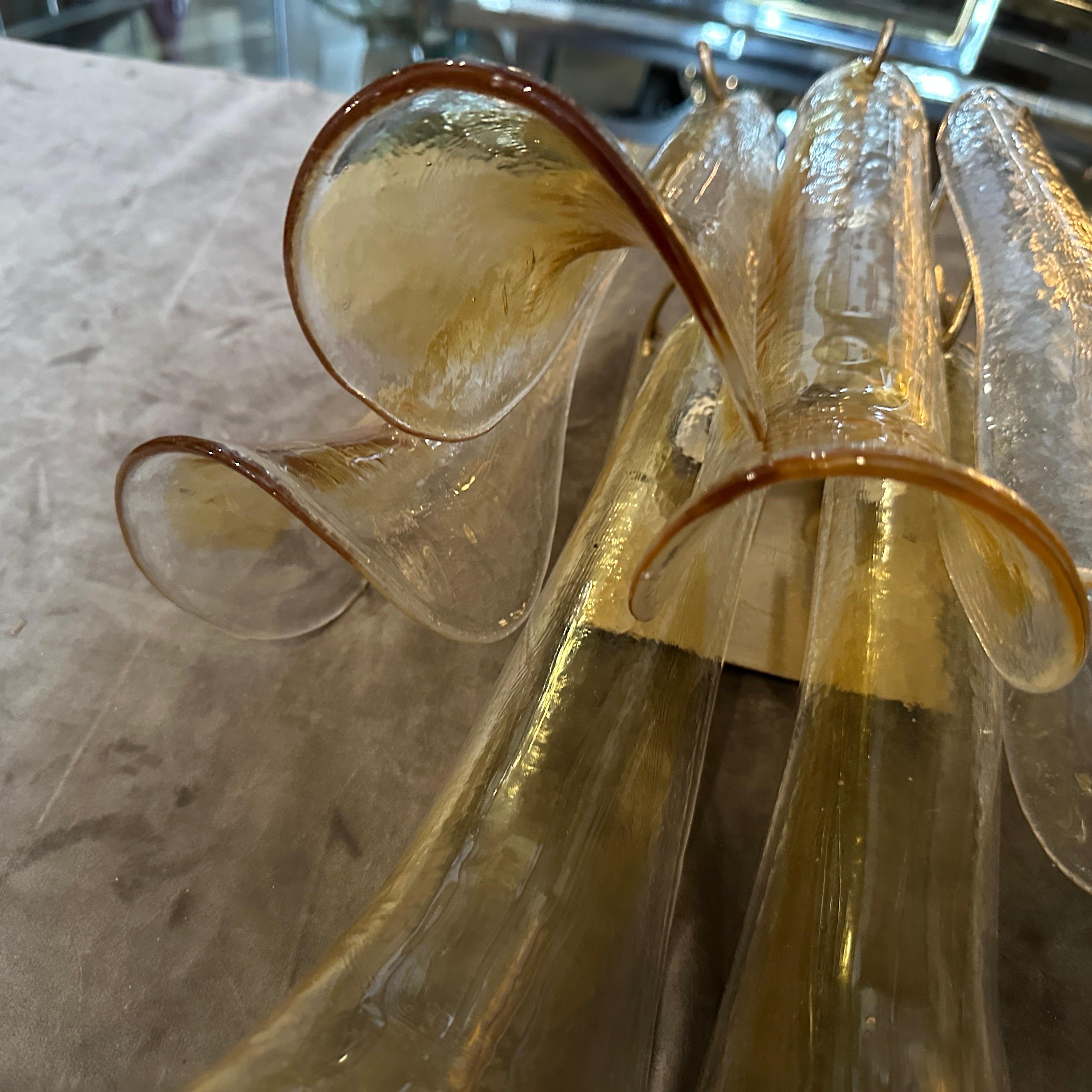 Four 1970s Mid-Century Modern Murano Glass Petal Wall Sconces by La Murrina For Sale 4