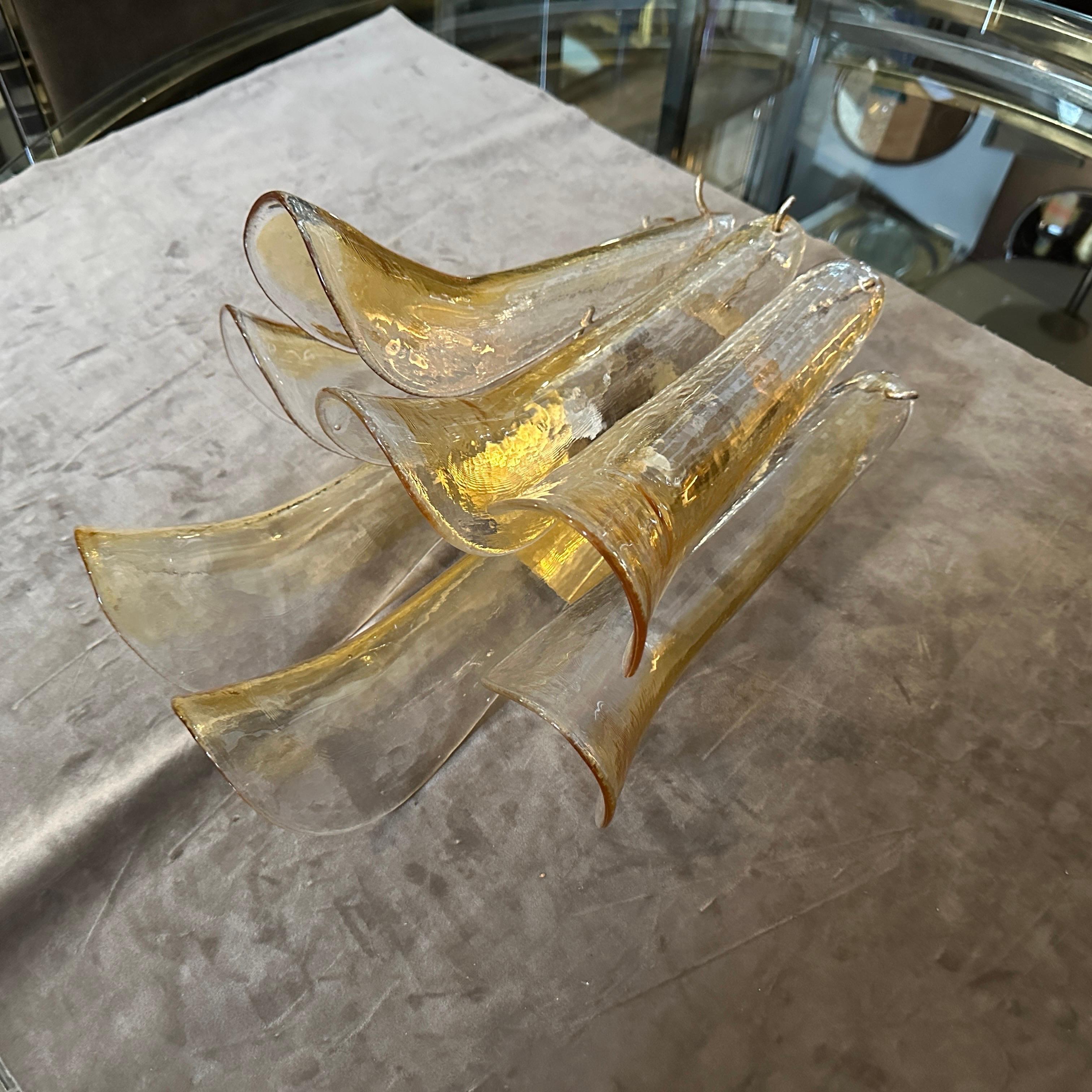 Four 1970s Mid-Century Modern Murano Glass Petal Wall Sconces by La Murrina For Sale 5