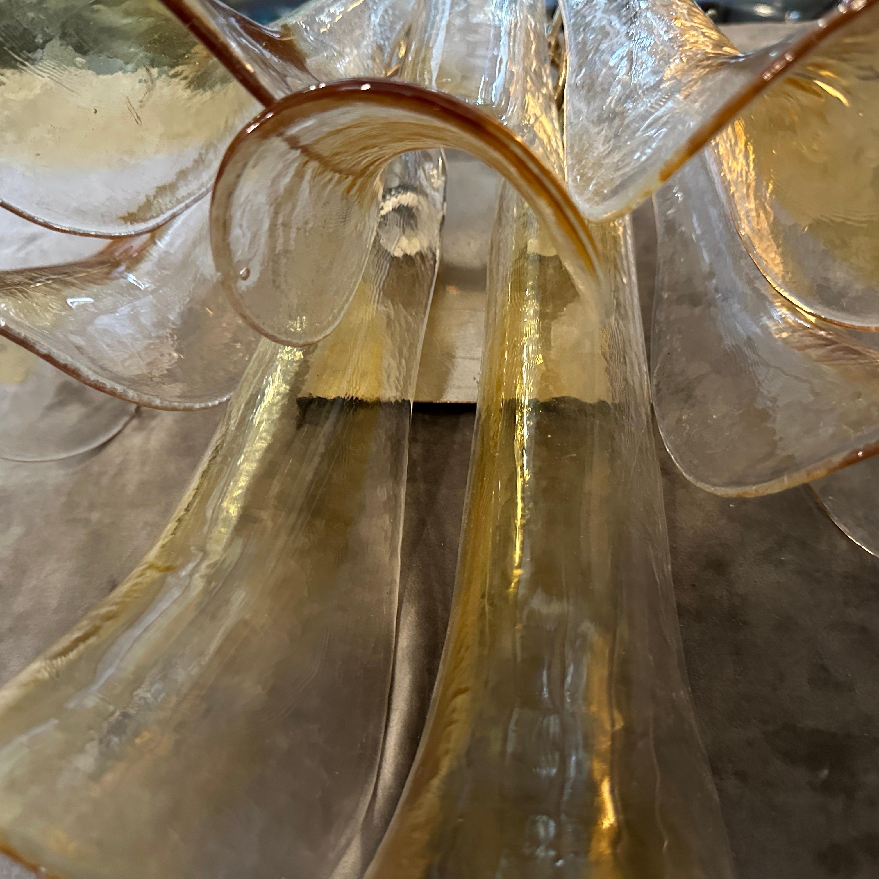 Four 1970s Mid-Century Modern Murano Glass Petal Wall Sconces by La Murrina For Sale 2