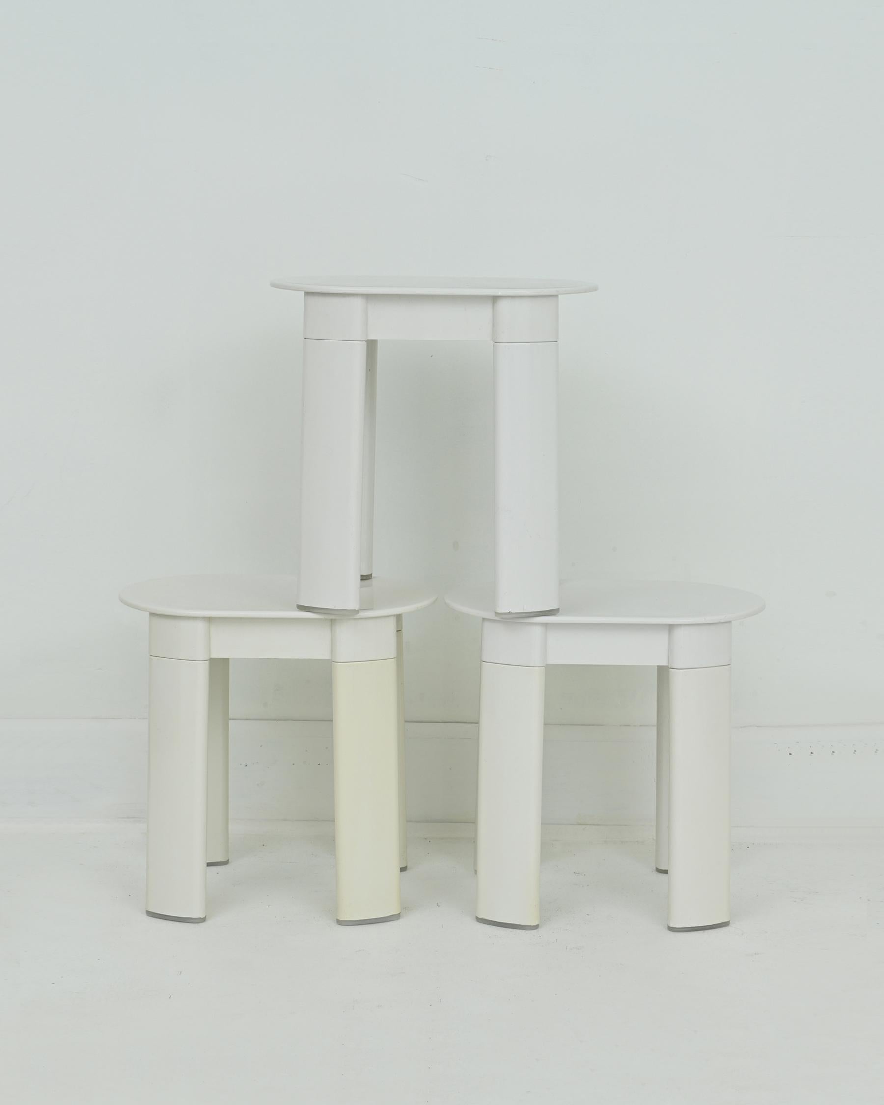 Postmoderne Four 1970s White Side Table by Olaf von Bohr for GEDY  en vente