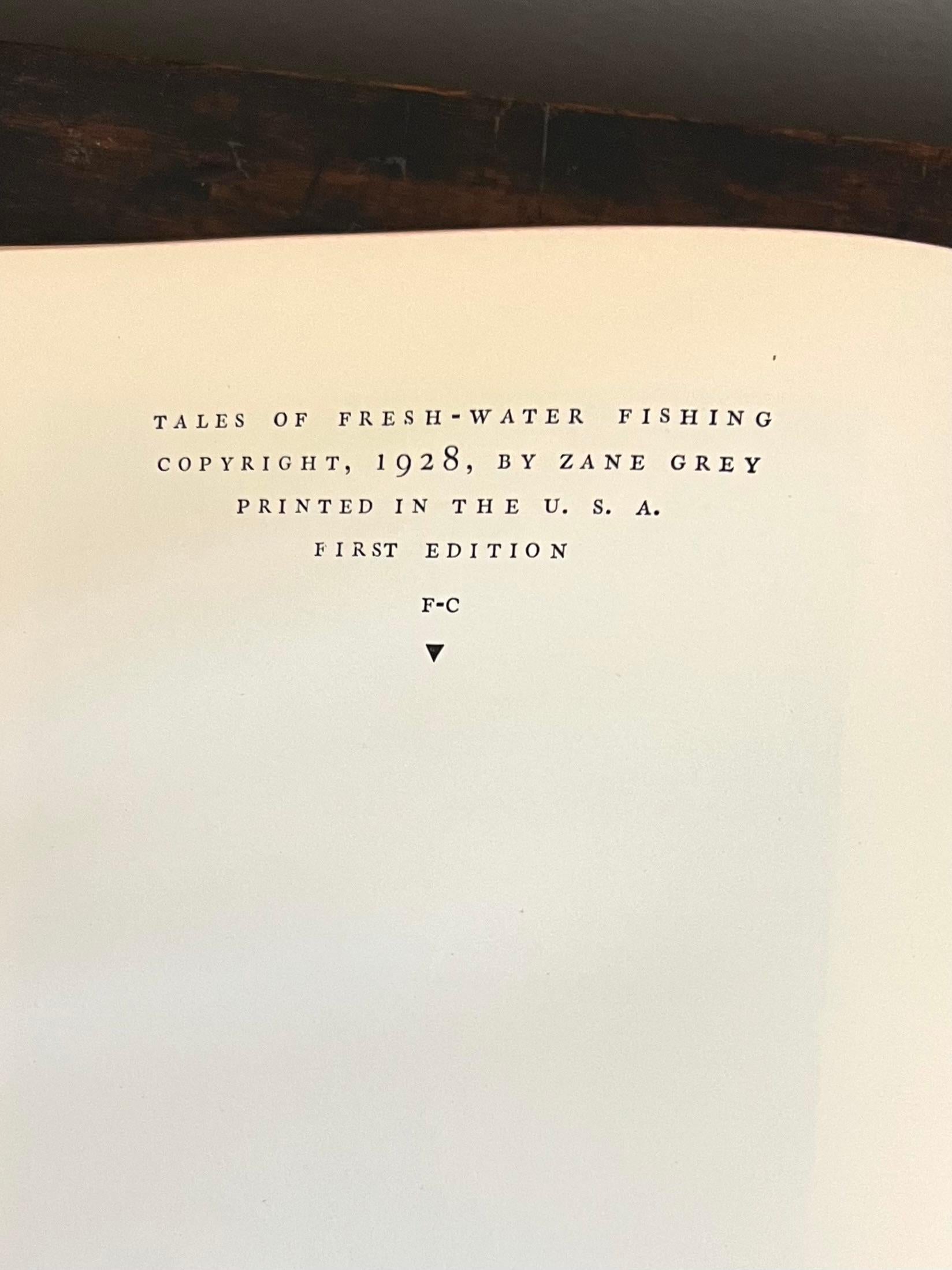 Papier Quatre premières éditions sur la pêche avec des œuvres de Zane Grey, Dean Witter et deux autres en vente