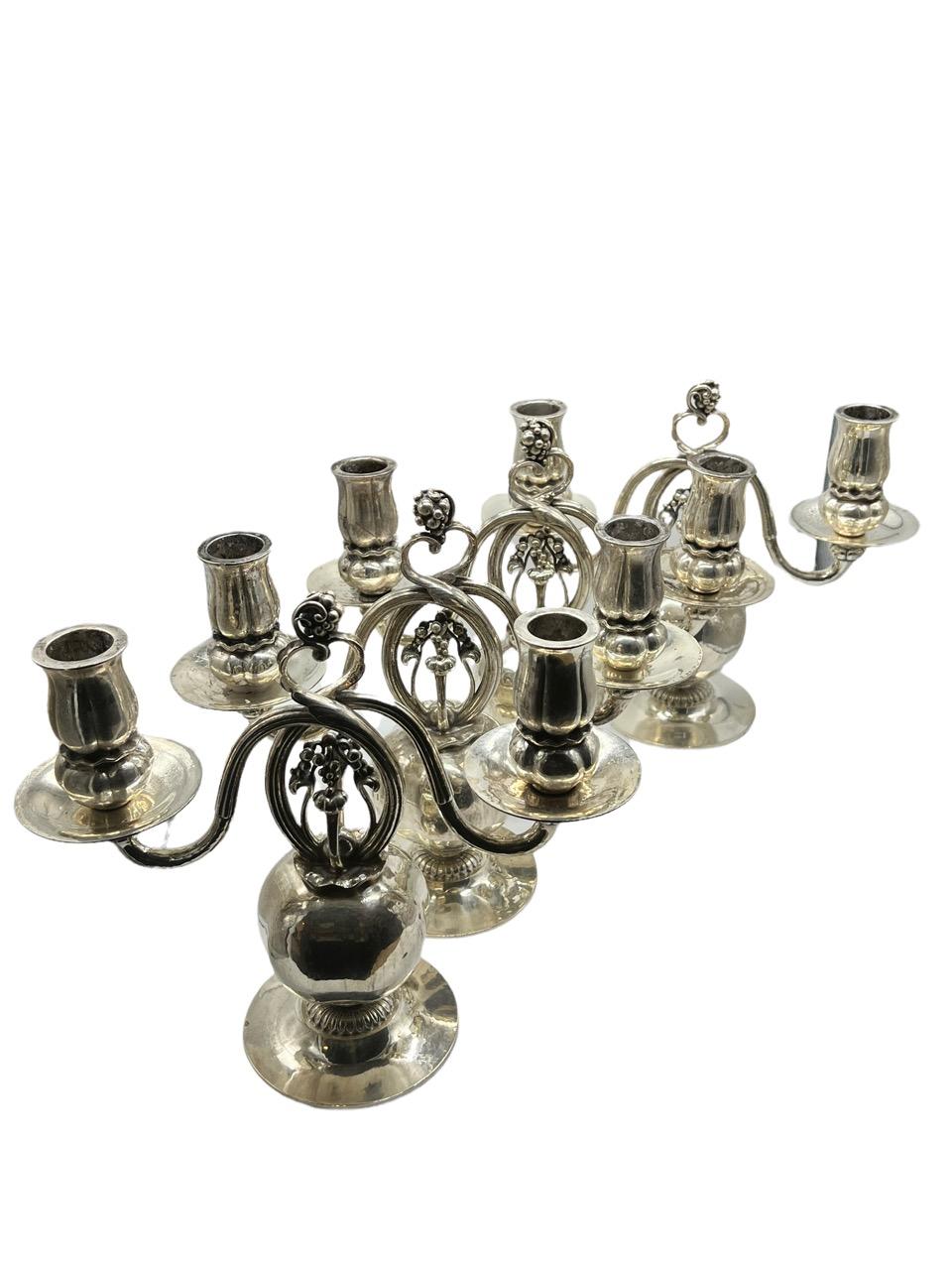 Georg Jensen Cuatro candelabros granados daneses de plata de ley del siglo XX en venta 10