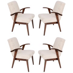 Cuatro Sillones Vintage Siglo XX Crema Claro de Mieczyslaw Puchala, Años 60