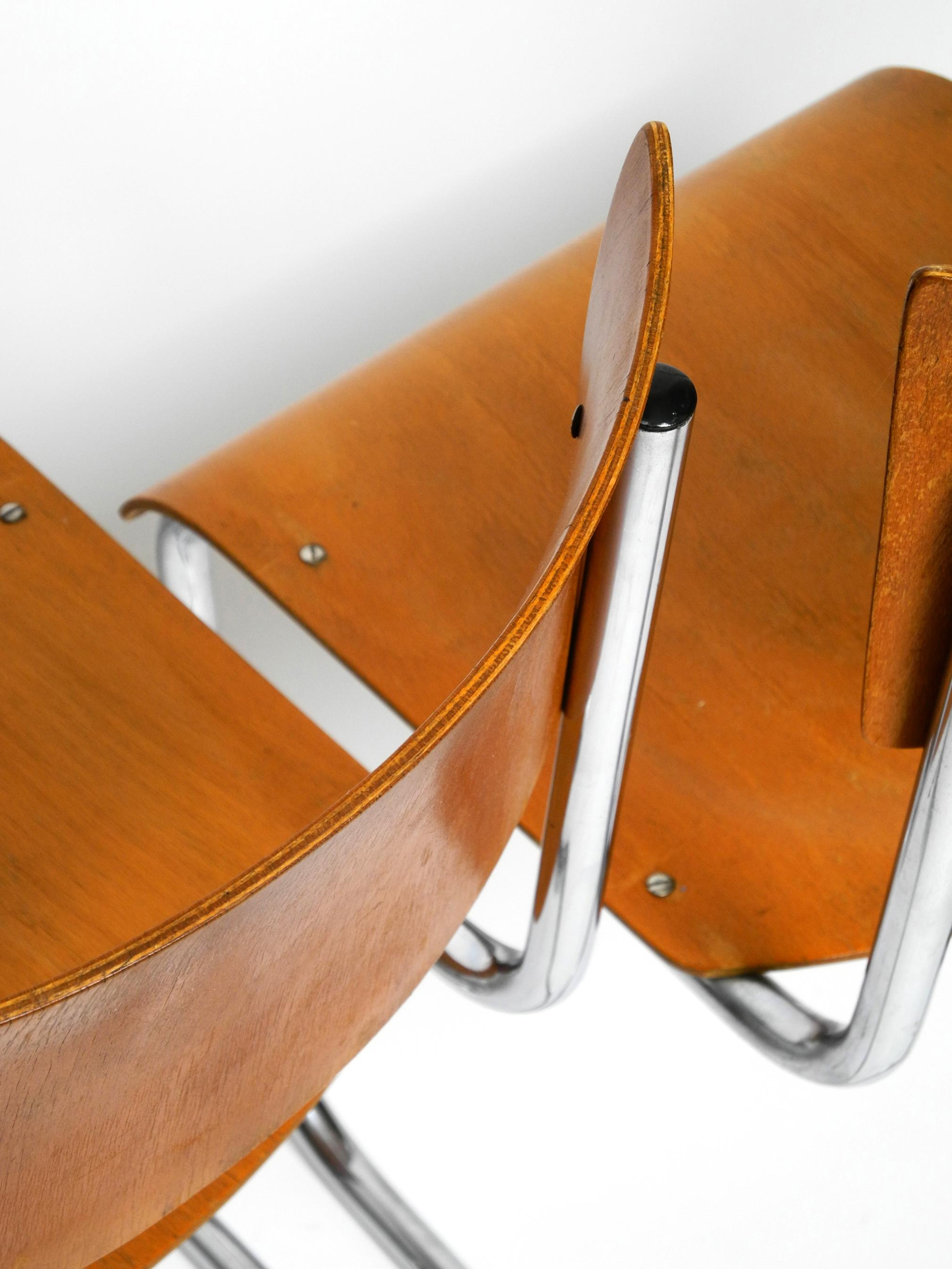 Quatre chaises cantilever Bauhaus en acier tubulaire des années 30 de Mart Stam pour Robert Slezak en vente 10
