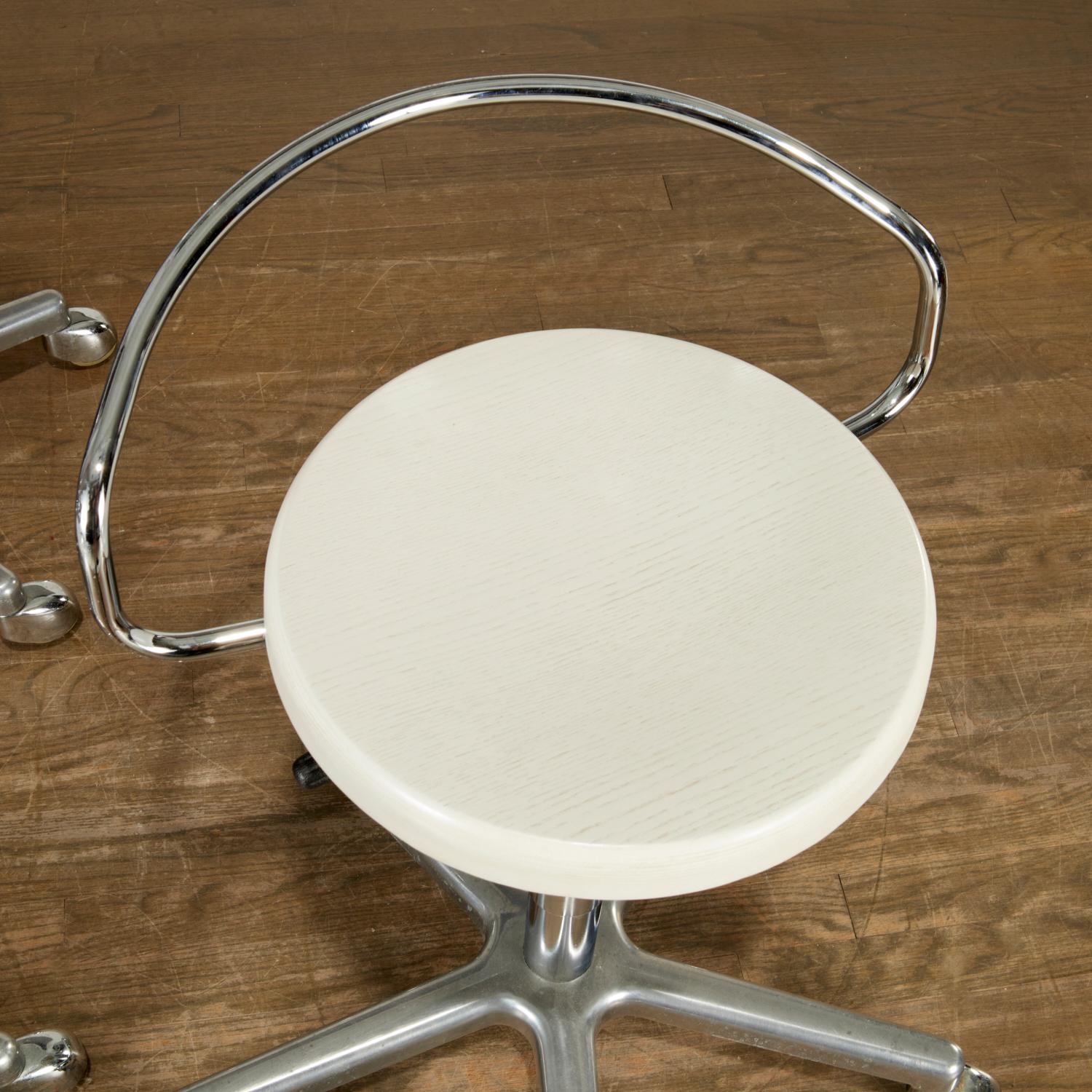 Mid-Century Modern Four Adjustable Height Chrome Drafting Stools with White Lacquered Seats
