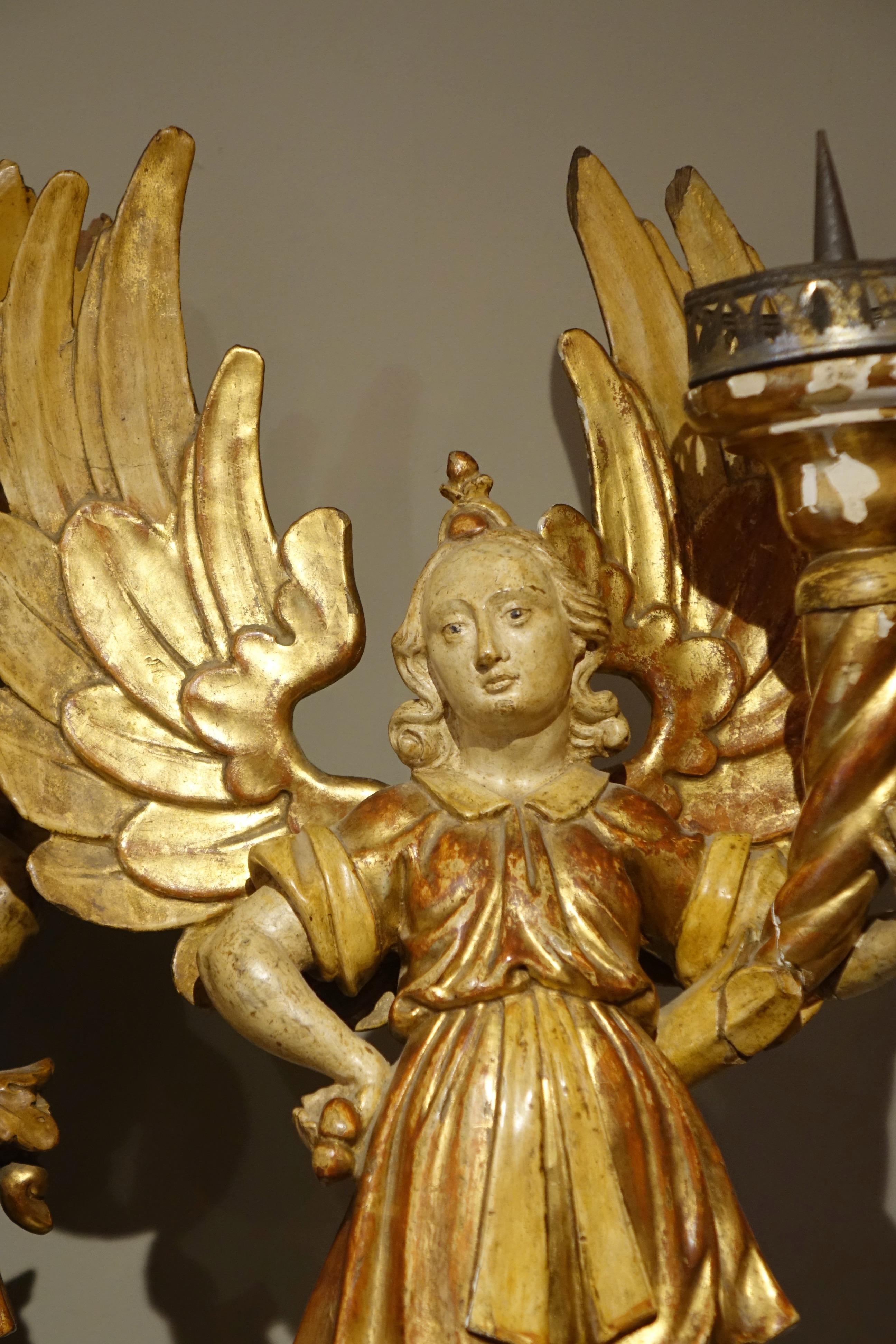 Italian Four angels, Provence or Italy, 17th c. For Sale