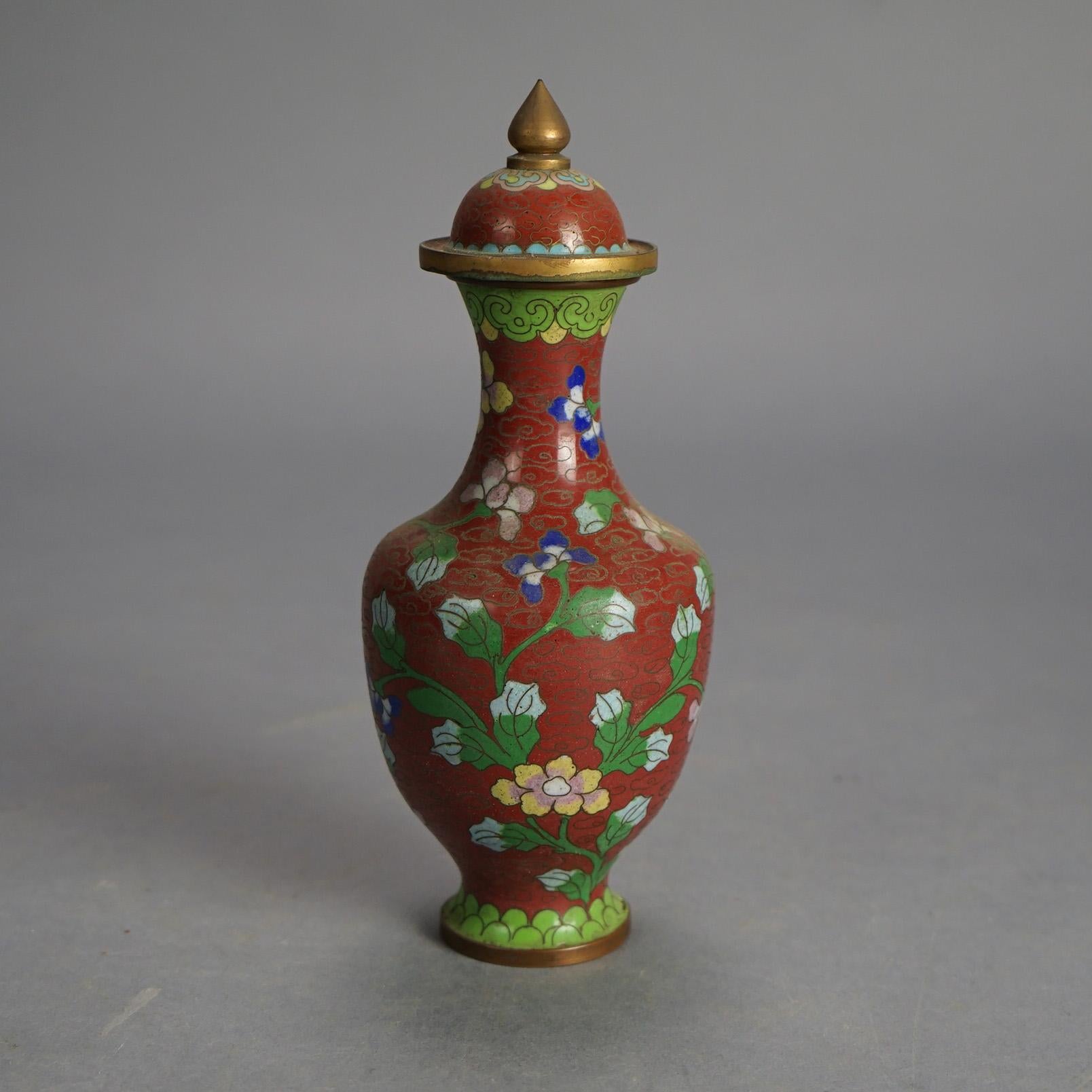 Antike chinesische Cloisonné-Vasen, emailliert, um 1920 im Angebot 1