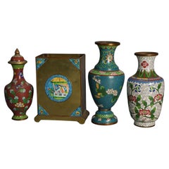 Quatre vases chinois anciens émaillés cloisonnés C1920