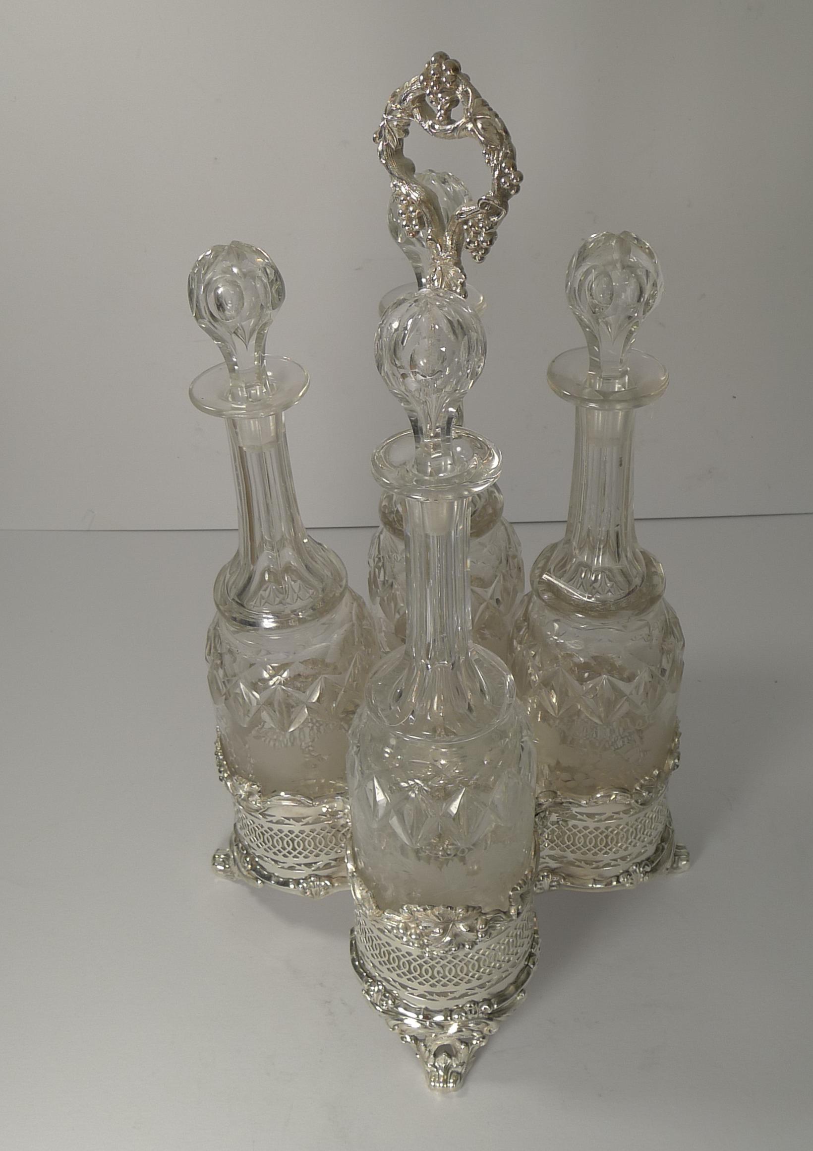 Four Antique English Wine Decanters in Stand, circa 1890 For Sale 4