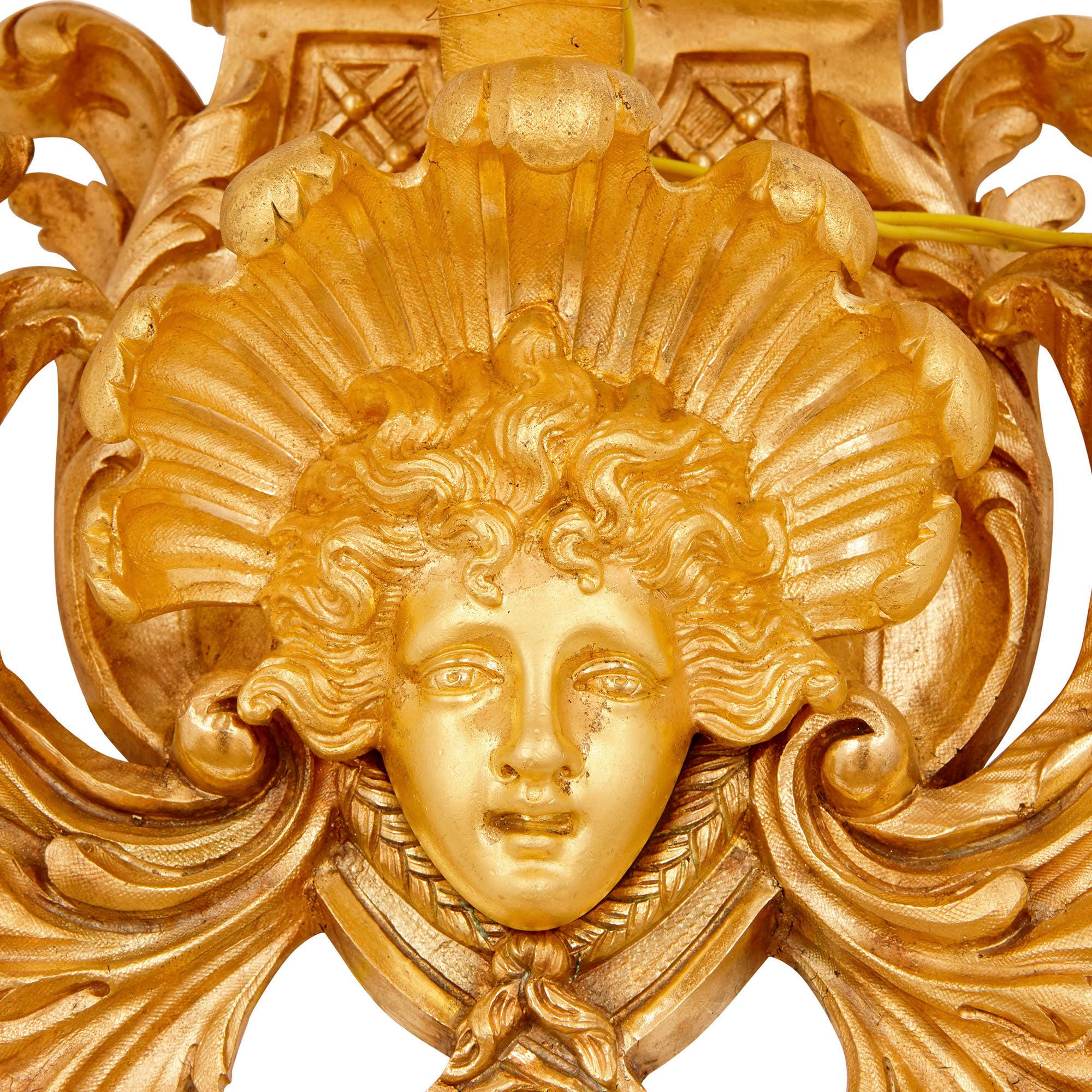 Fünfzehn-Leuchten-Wandleuchter aus vergoldeter Bronze, antik (19. Jahrhundert) im Angebot