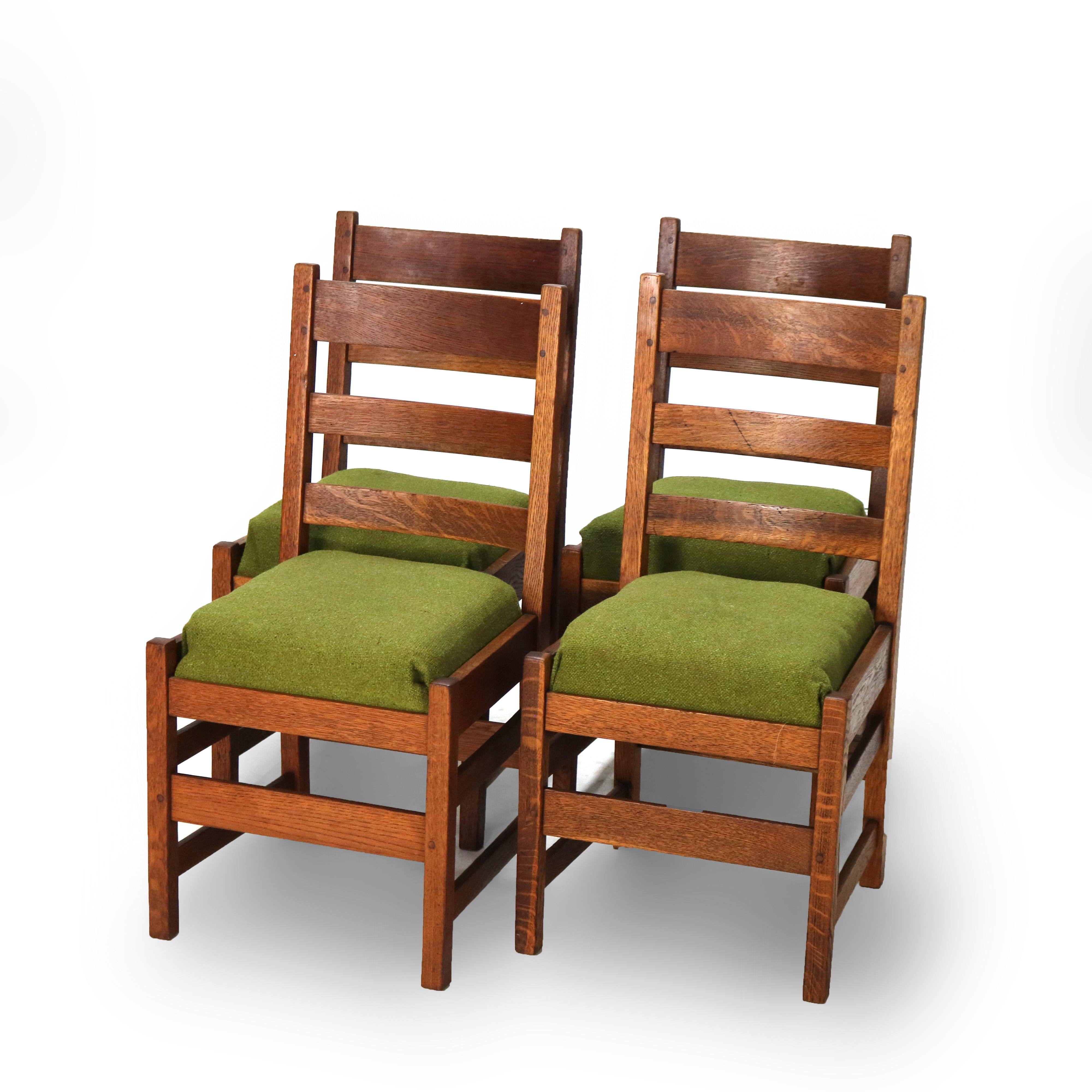 Four Antique L & JG Stickley Oak Dining Chairs C1910 In Good Condition For Sale In Big Flats, NY