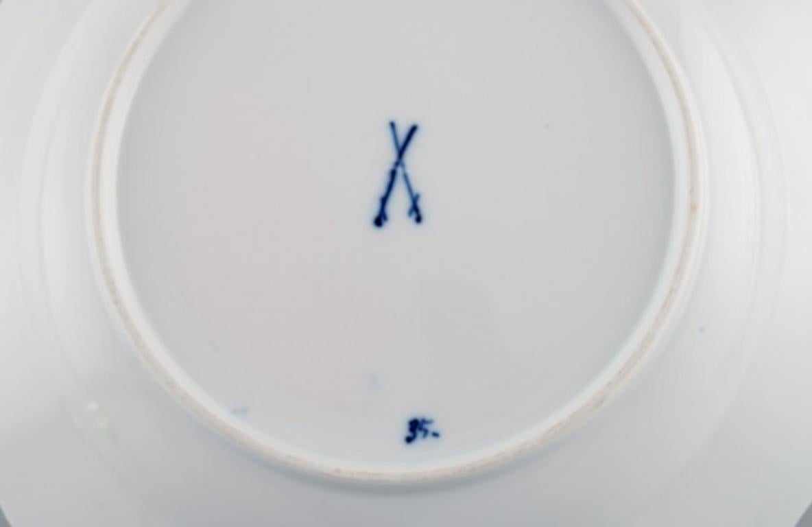 Vier antike Meissener Blaue Zwiebel Speiseteller aus handbemaltem Porzellan (Deutsch) im Angebot