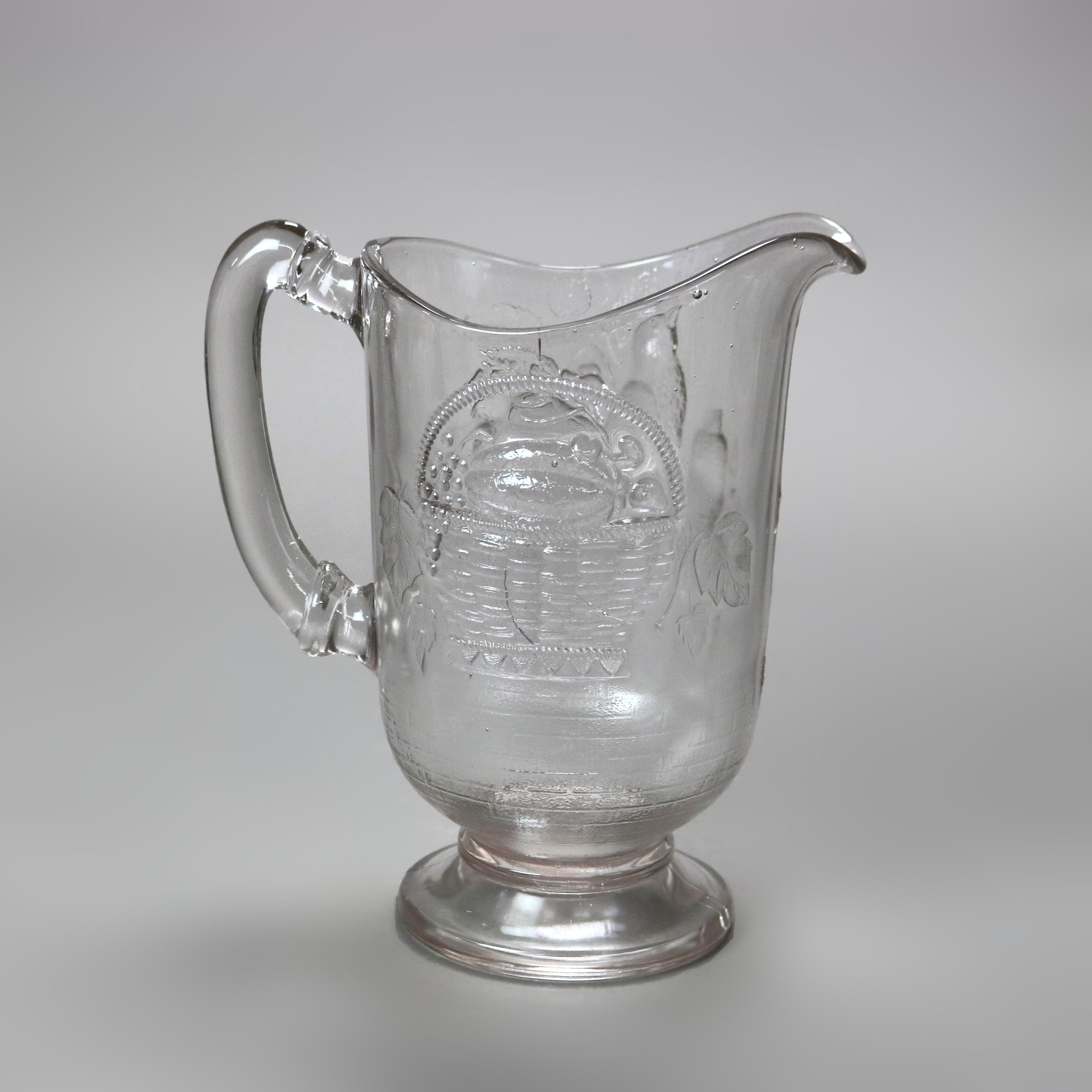 XIXe siècle Quatre pichets d'eau anciens en verre pressé du 19ème siècle en vente