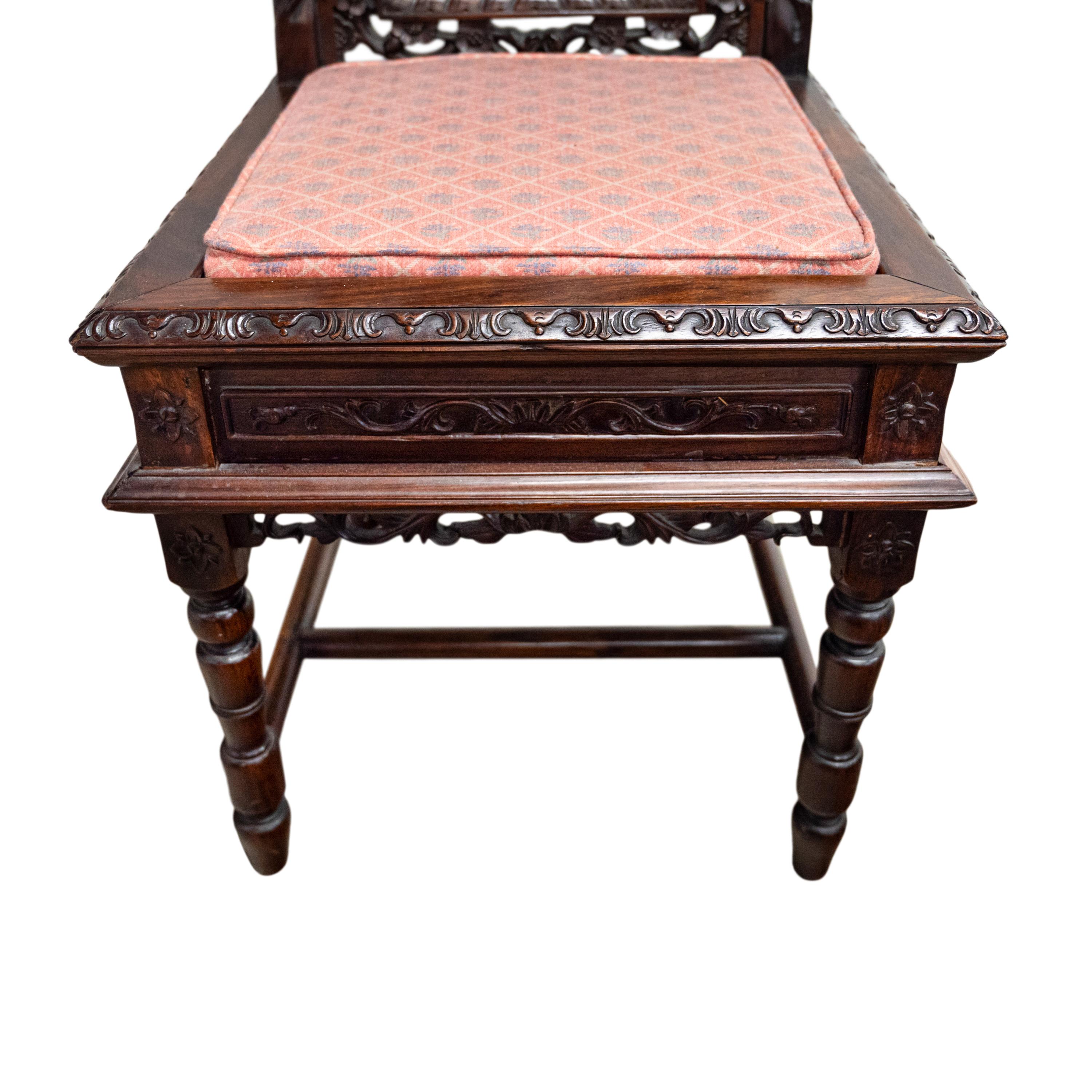 Four Antique Qing Dynasty Chinese Carved Rosewood Side Dining Dragon Chairs 1880 For Sale 13