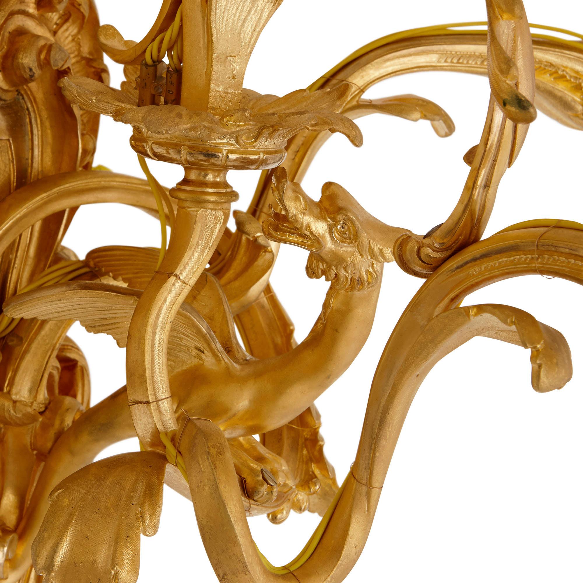 Antike Rokoko-Stil-Wandleuchter aus vergoldeter Bronze (Vergoldet) im Angebot