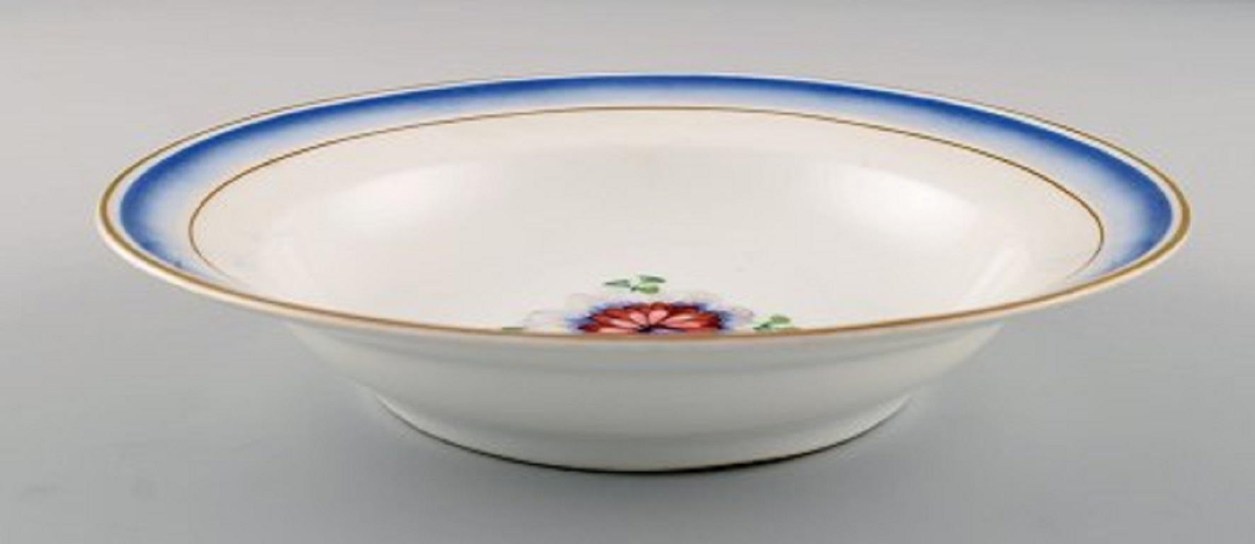 Four Antique Royal Copenhagen Deep Plates in Hand Painted Porcelain For Sale 1