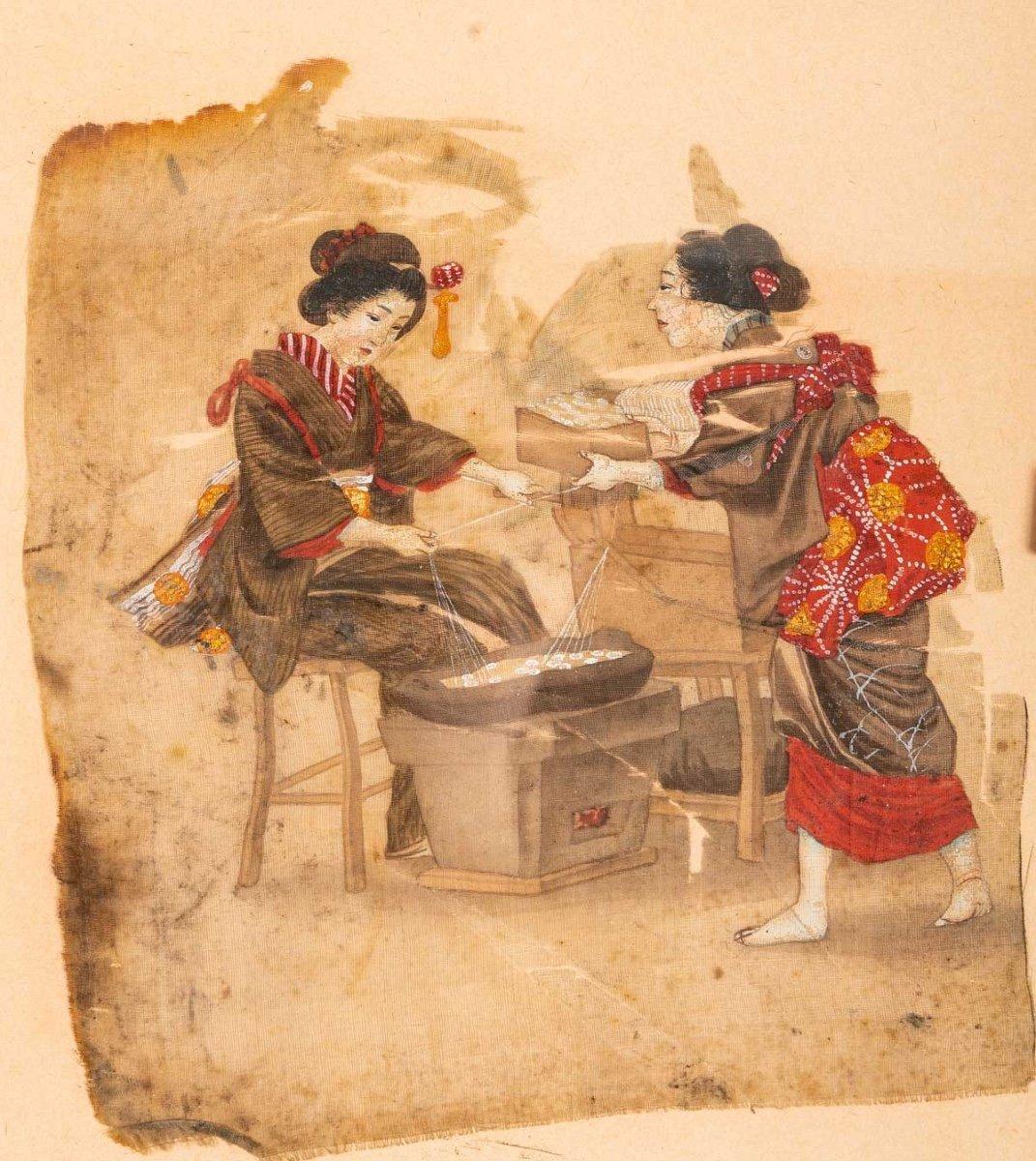 Quatre peintures en soie anciennes, Japon, 18ème siècle Bon état à Saint-Ouen, FR