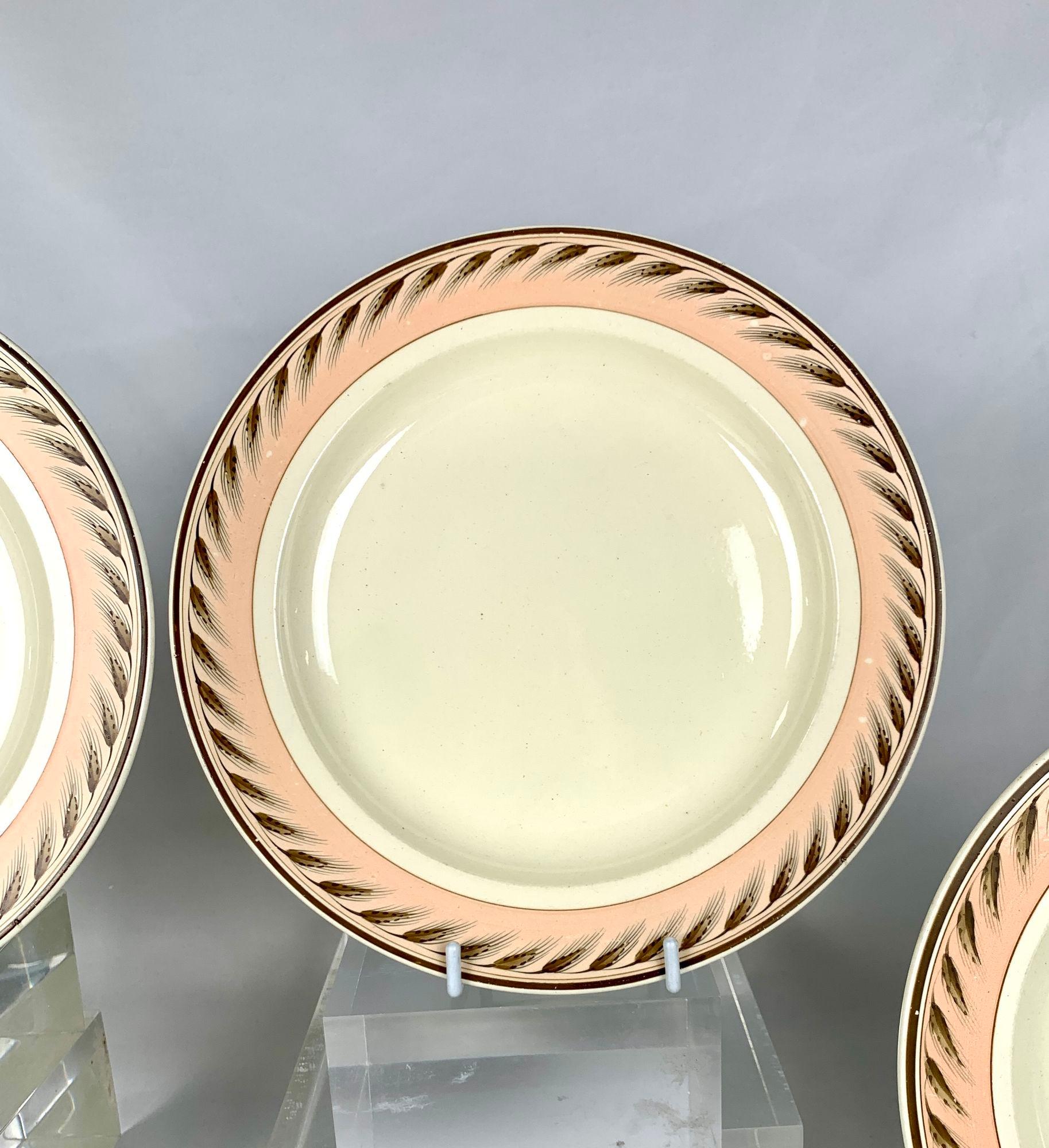 Four Antique Wedgwood Creamware Plates for Dessert or Salad England Circa 1815 For Sale 1