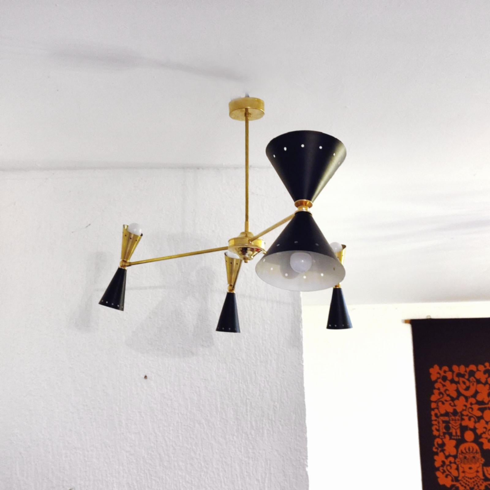 Four-Arm Brass Asymmetrical Chandelier in the Style of Stilnovo For Sale 5