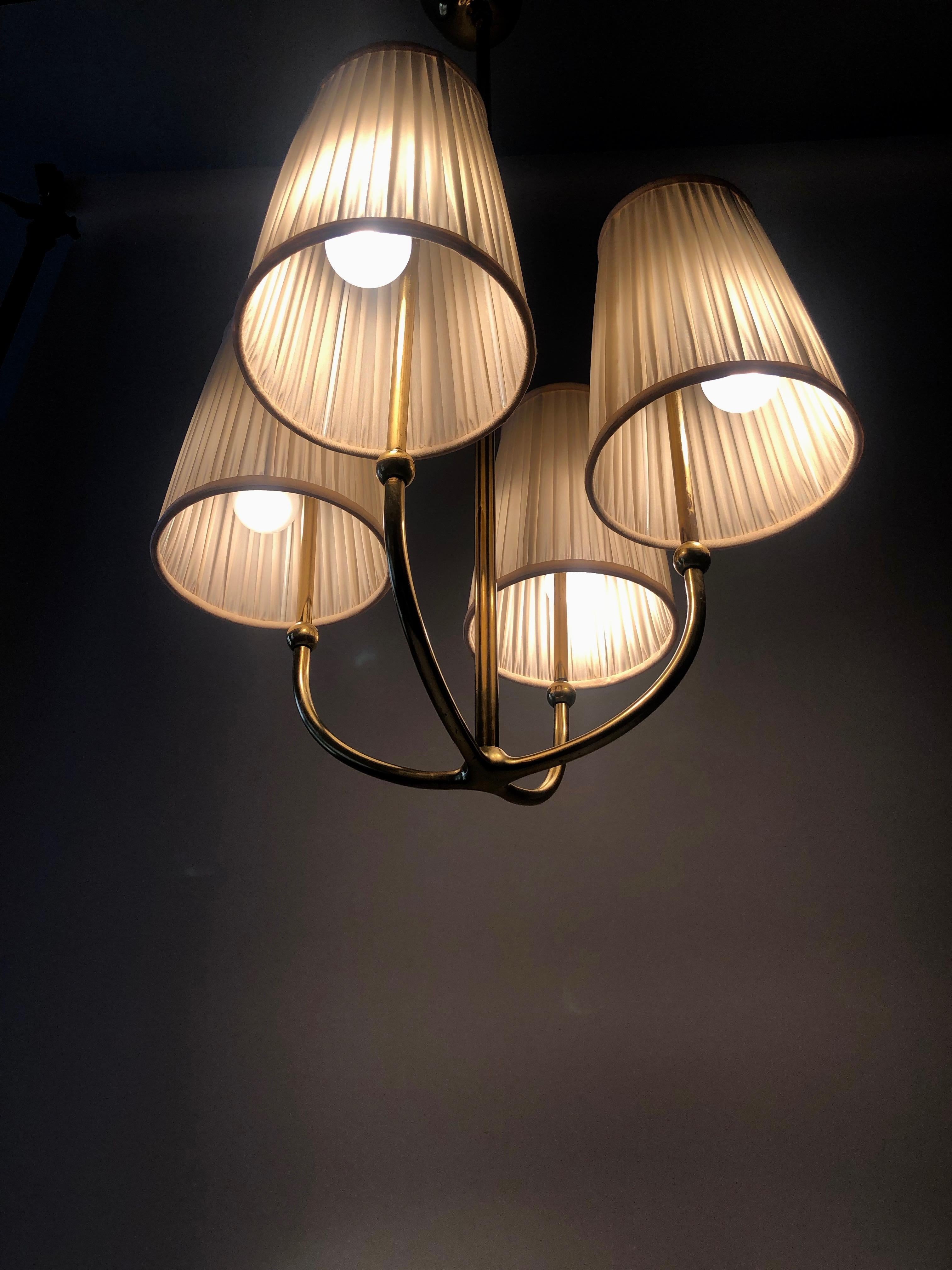 Four Arm Chandelier in Brass with Silk Shades , 1930's, Austria For Sale 3