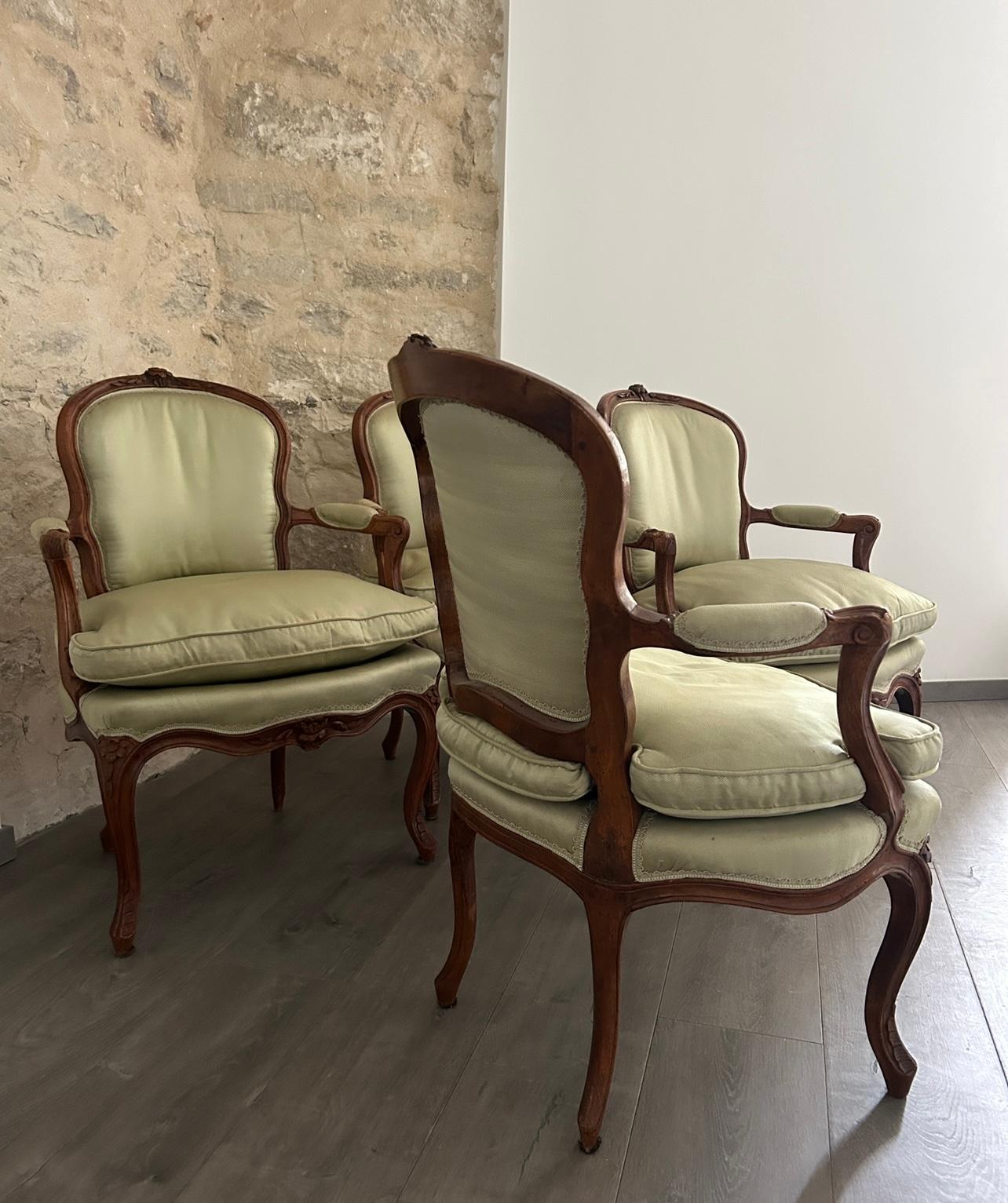 Intagliato Quattro poltrone 