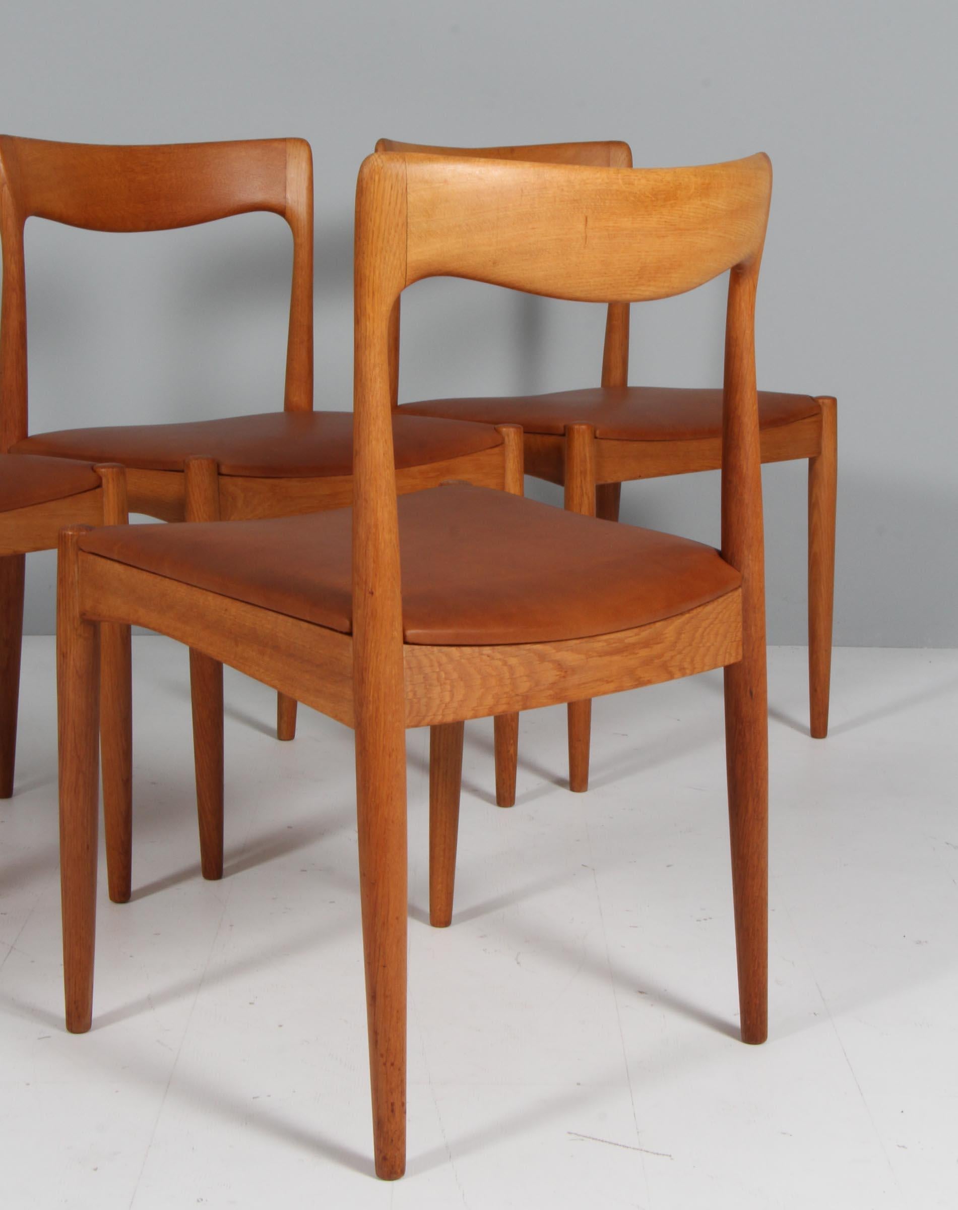Four Arne Vodder Dining Chairs, Solid oak 1