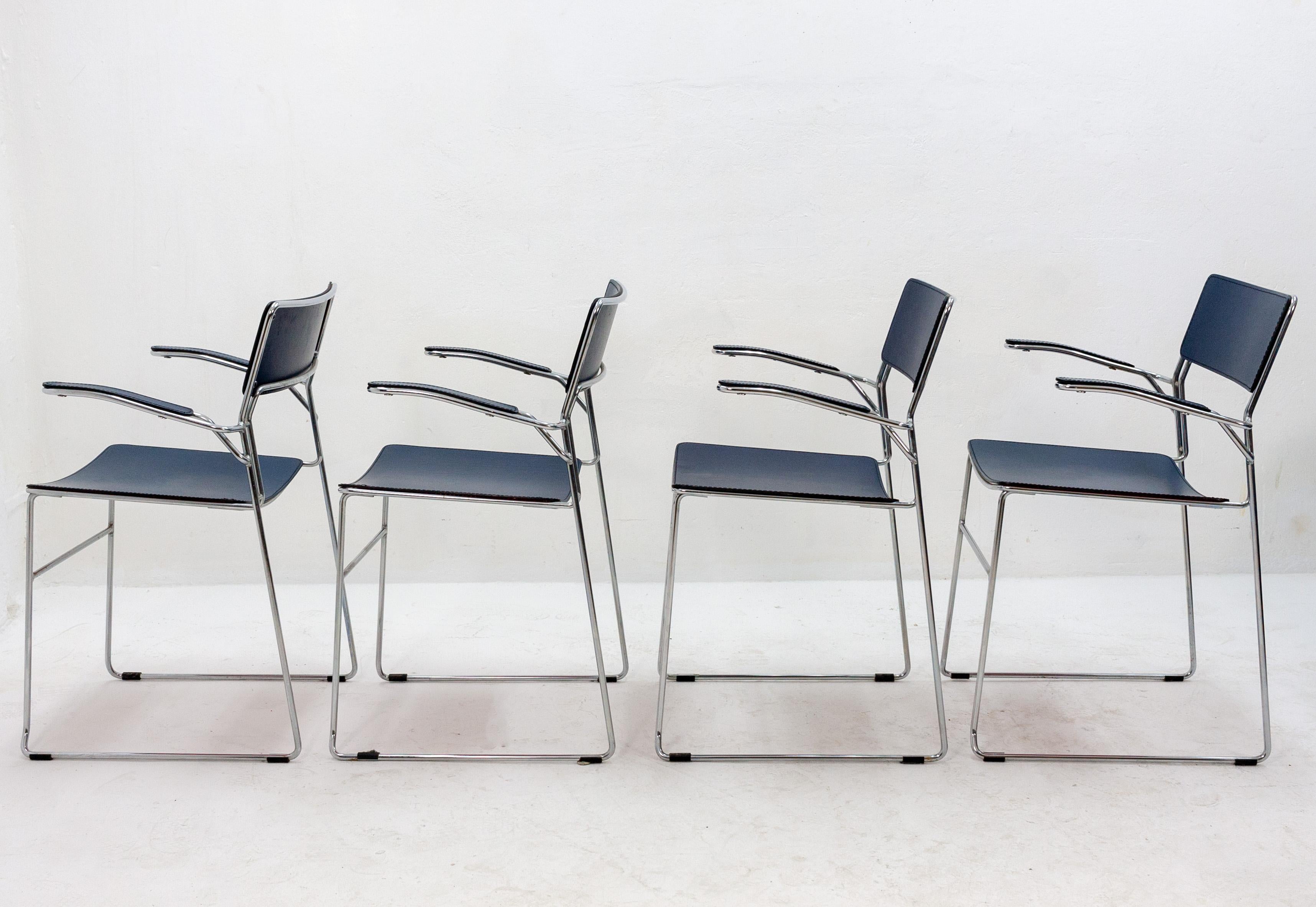 Four beautiful Arrben chairs. Model Sultana in dark blue saddle leather on a chromed steel frame.
Top quality stackable Italian chairs from the 1980s.
