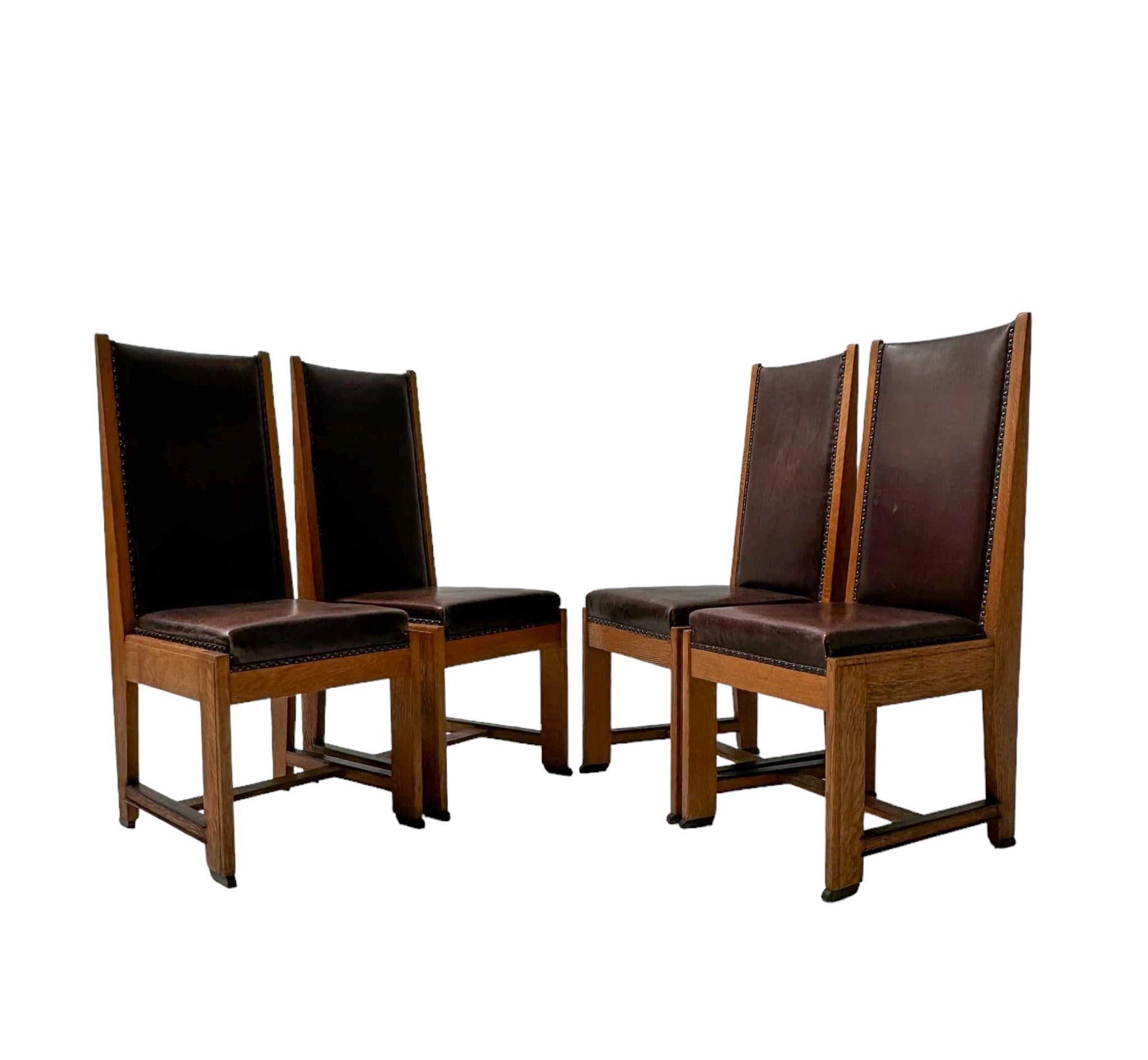 Four Art Deco Modernist High Back Chairs with Leather Upholstery, 1920s In Good Condition For Sale In Amsterdam, NL