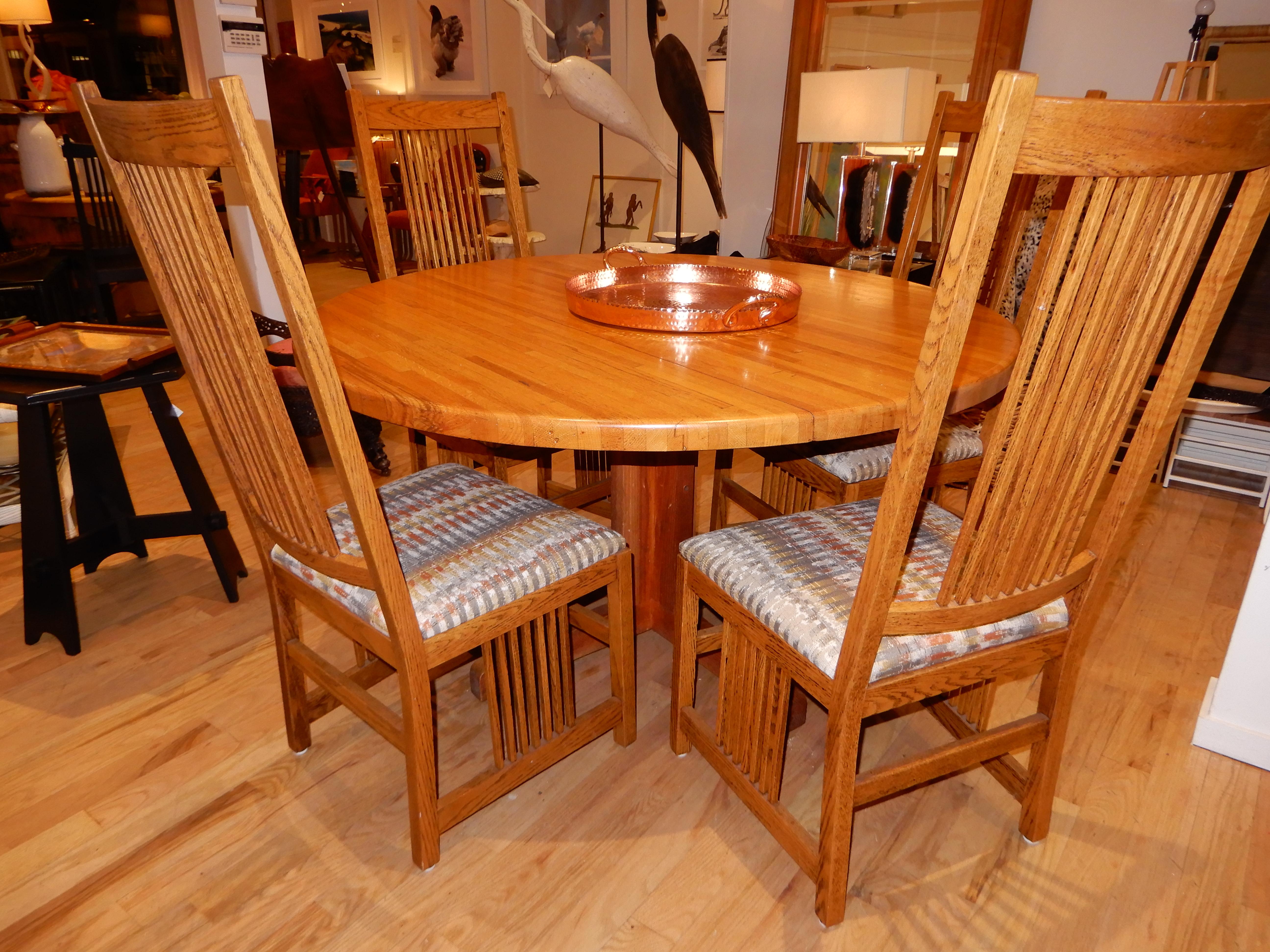Four Arts and Craft Oak Dinning Chairs by Pennsylvania House Furniture 1887 2005 For Sale 4
