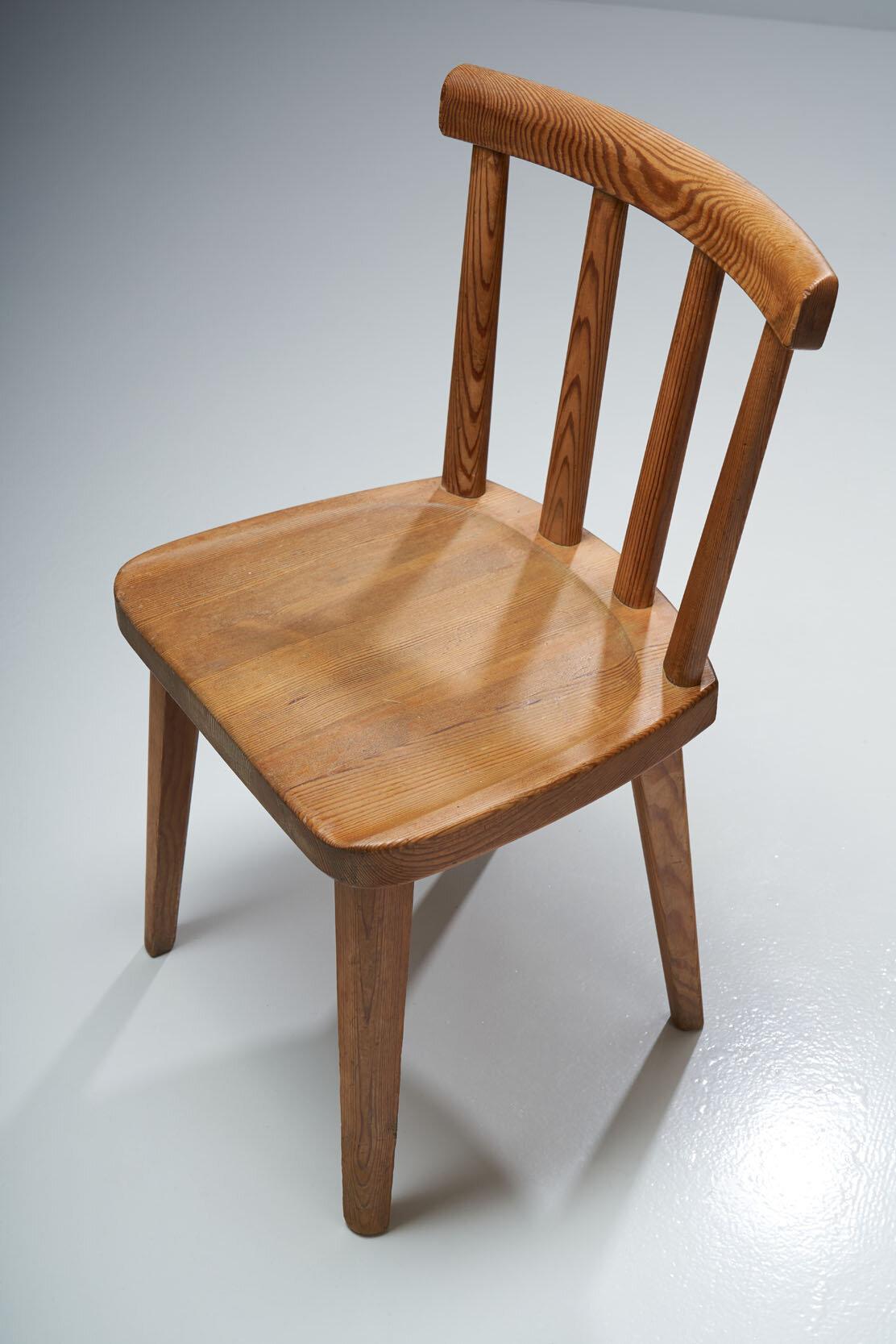 Four Axel Einar Hjorth Utö Chairs, Sweden, 1930s 4