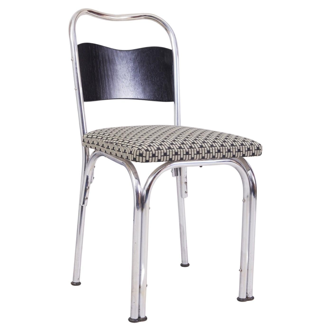 Quatre chaises de salle à manger Bauhaus fabriquées dans les années 1930 en Allemagne, entièrement restaurées en vente