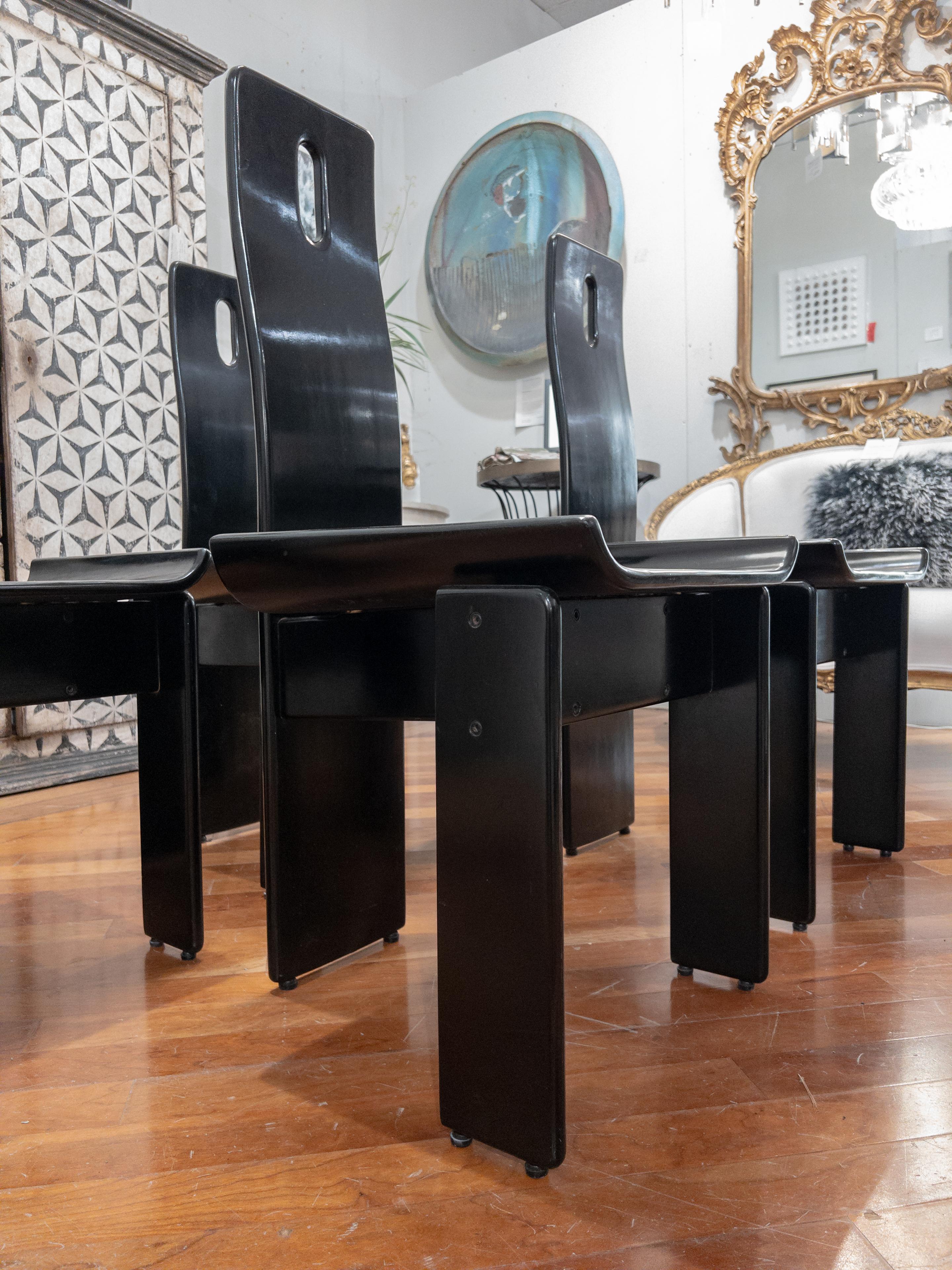 20th Century Four Black Post Modern Chairs For Sale